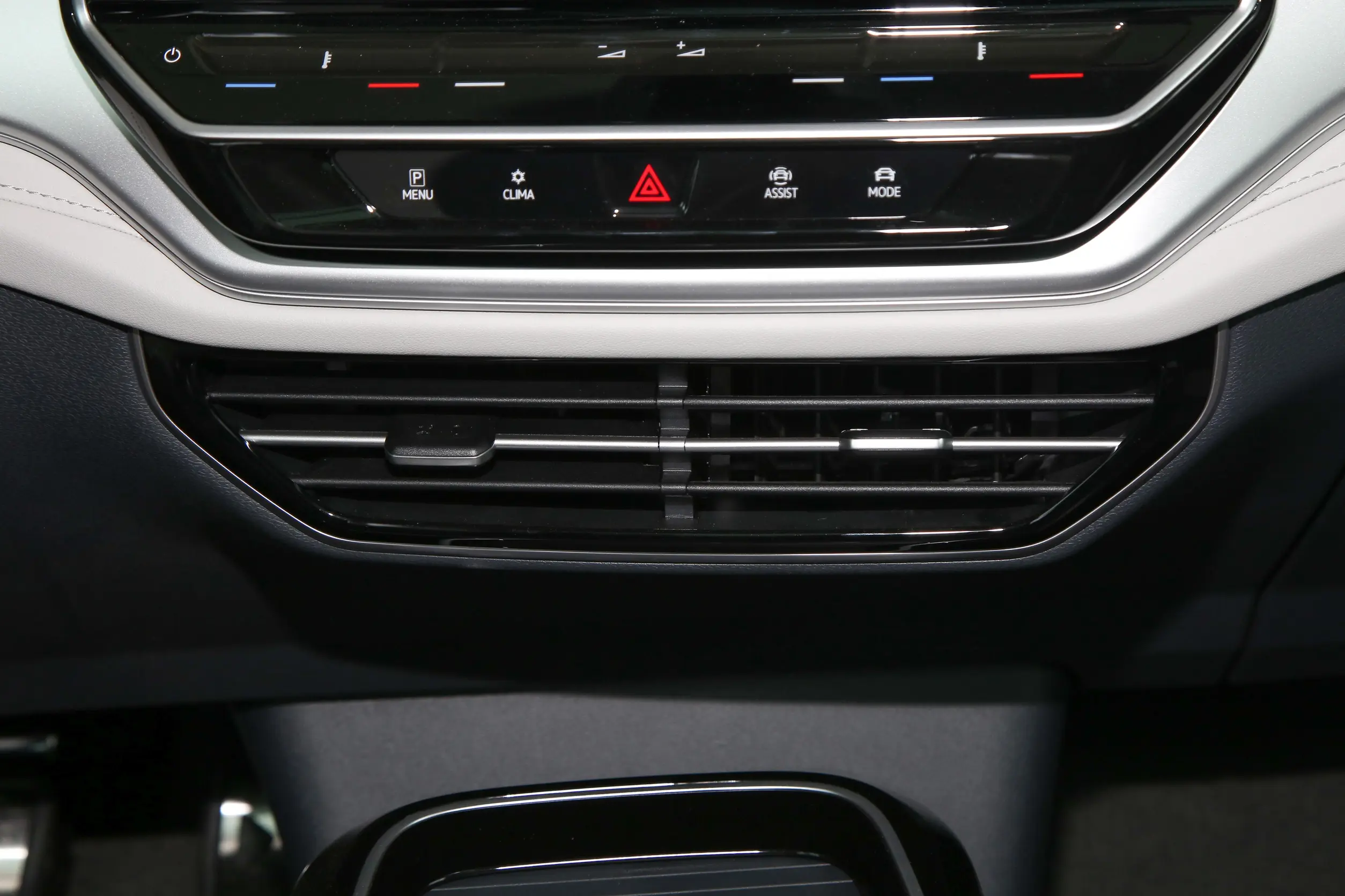 Volkswagen ID.6 CROZZ picture (5)