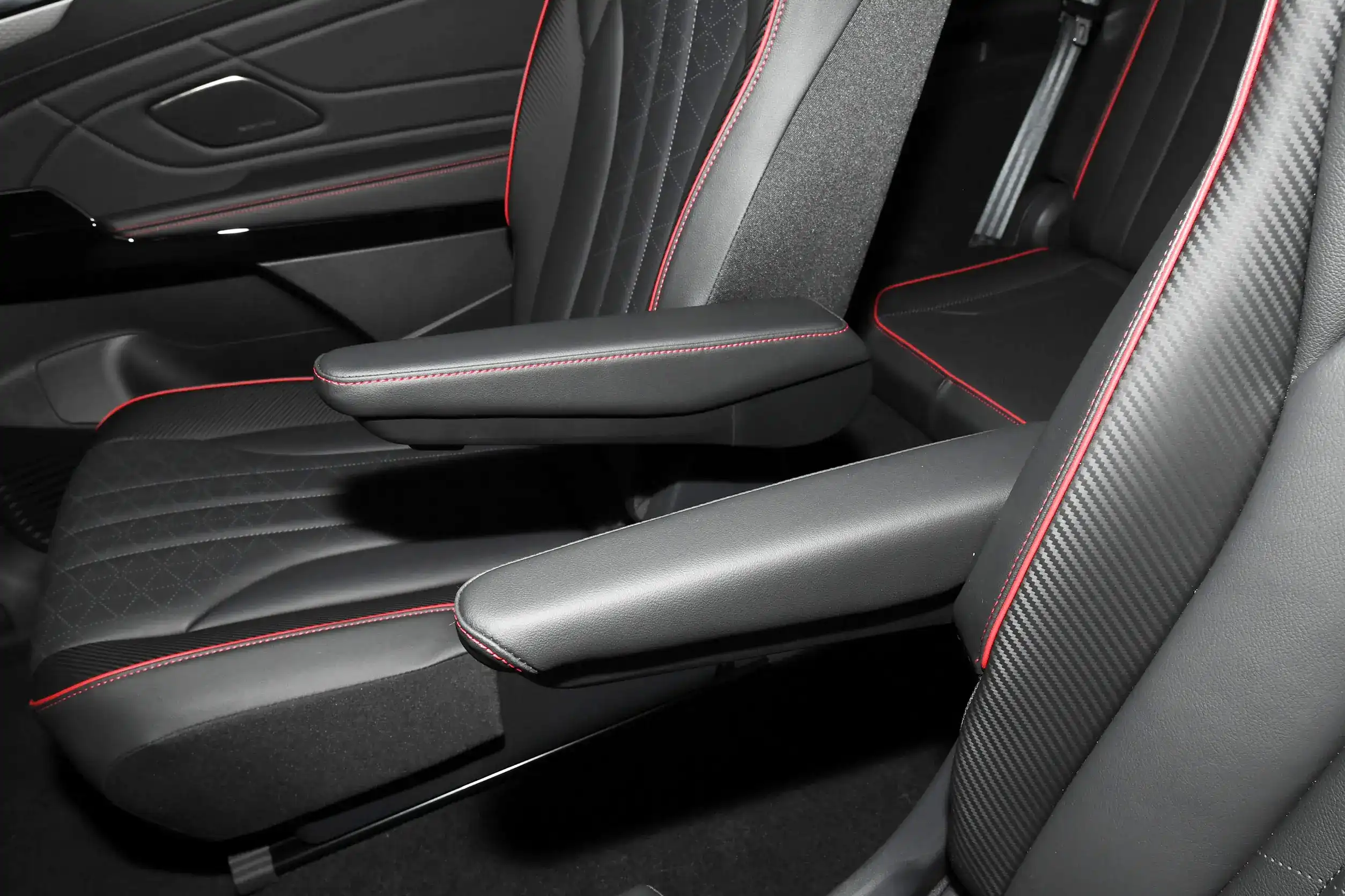 Volkswagen ID.6 X picture (9)