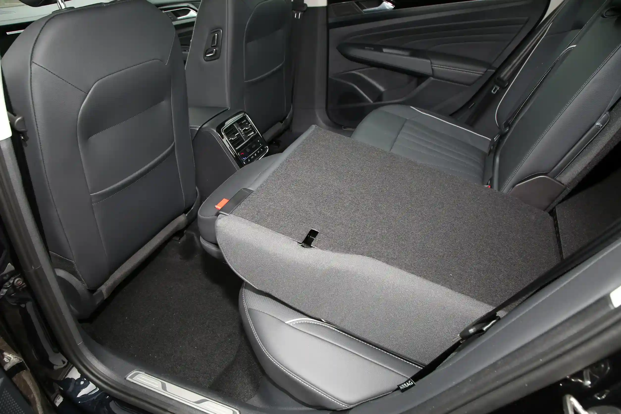 Volkswagen Passat picture (9)