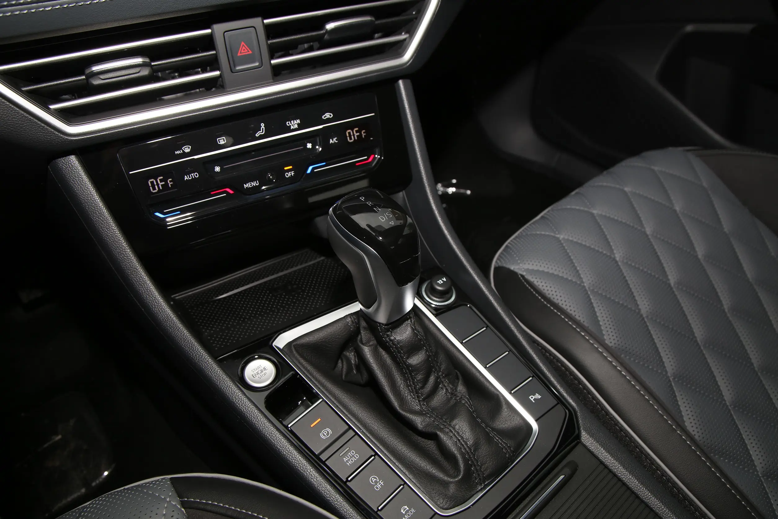 Volkswagen Sagitar picture (3)