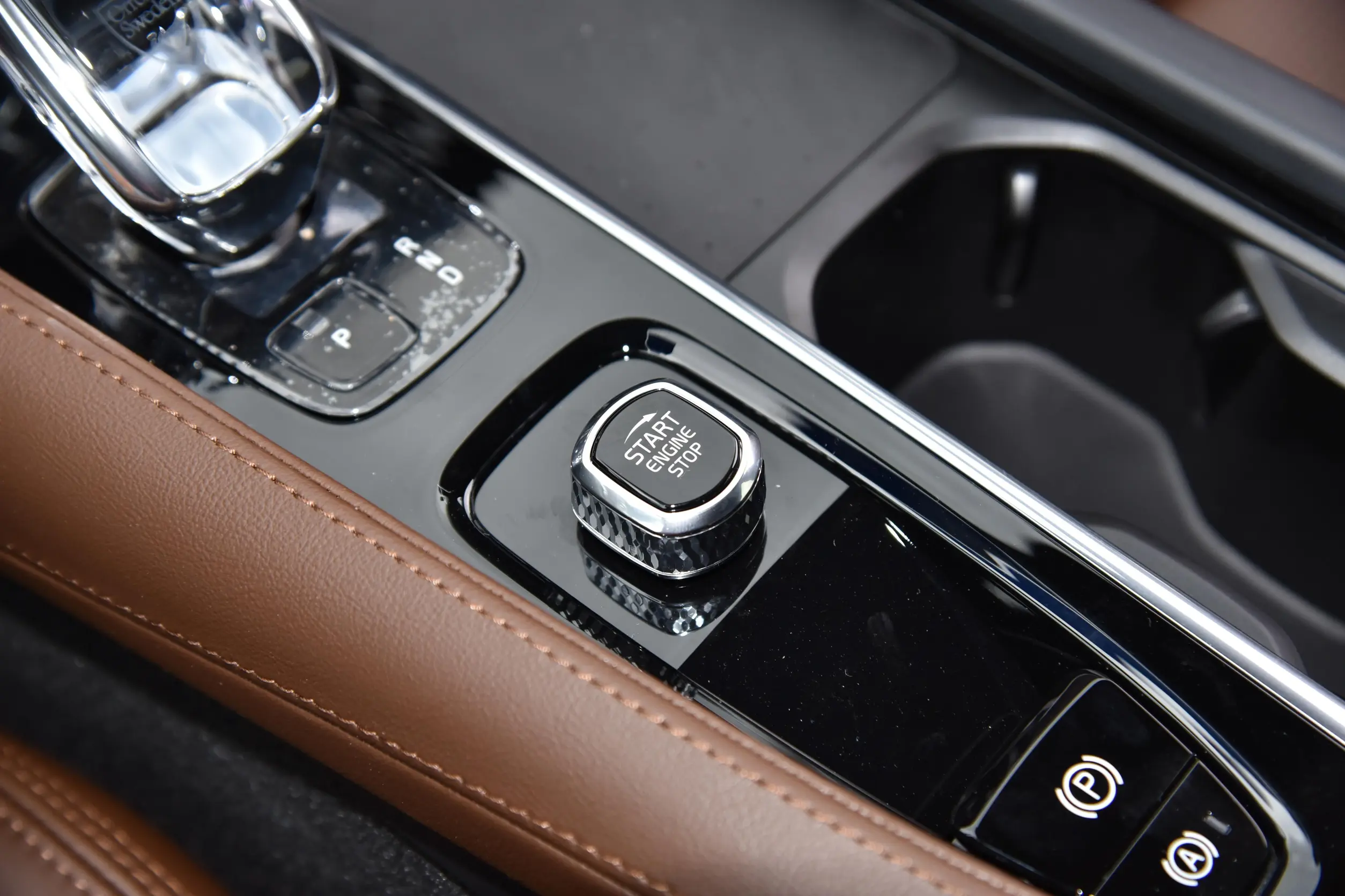 Volvo S90 picture (5)