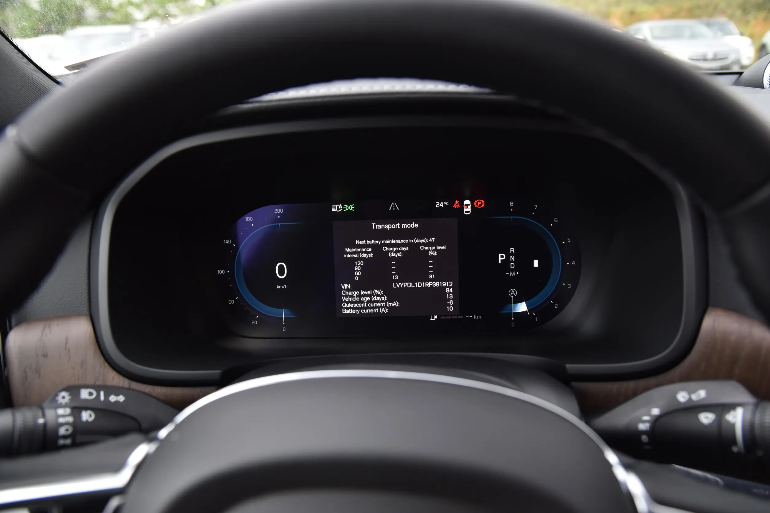 Volvo S90 picture (8)