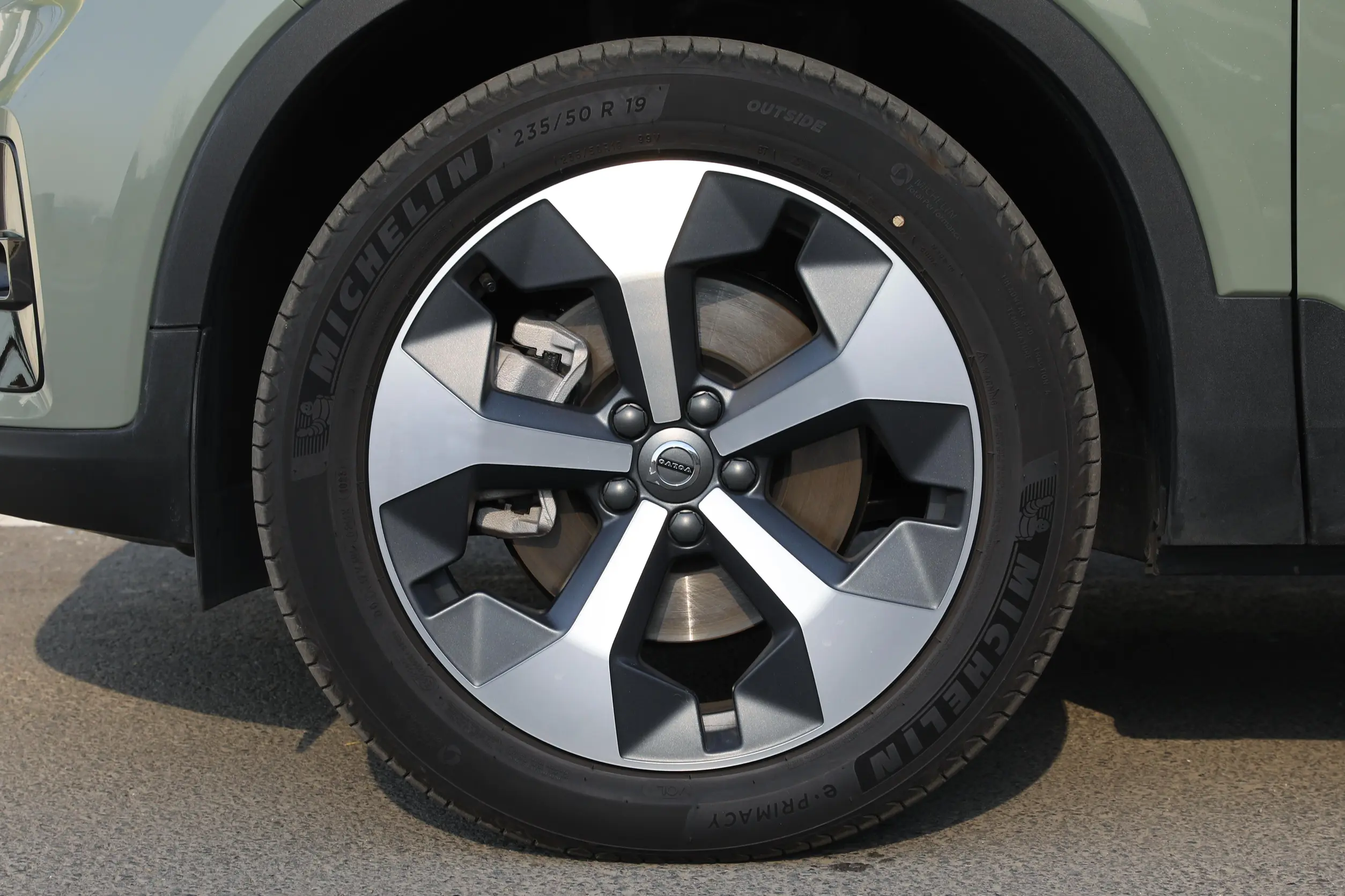 Volvo XC40 picture (4)