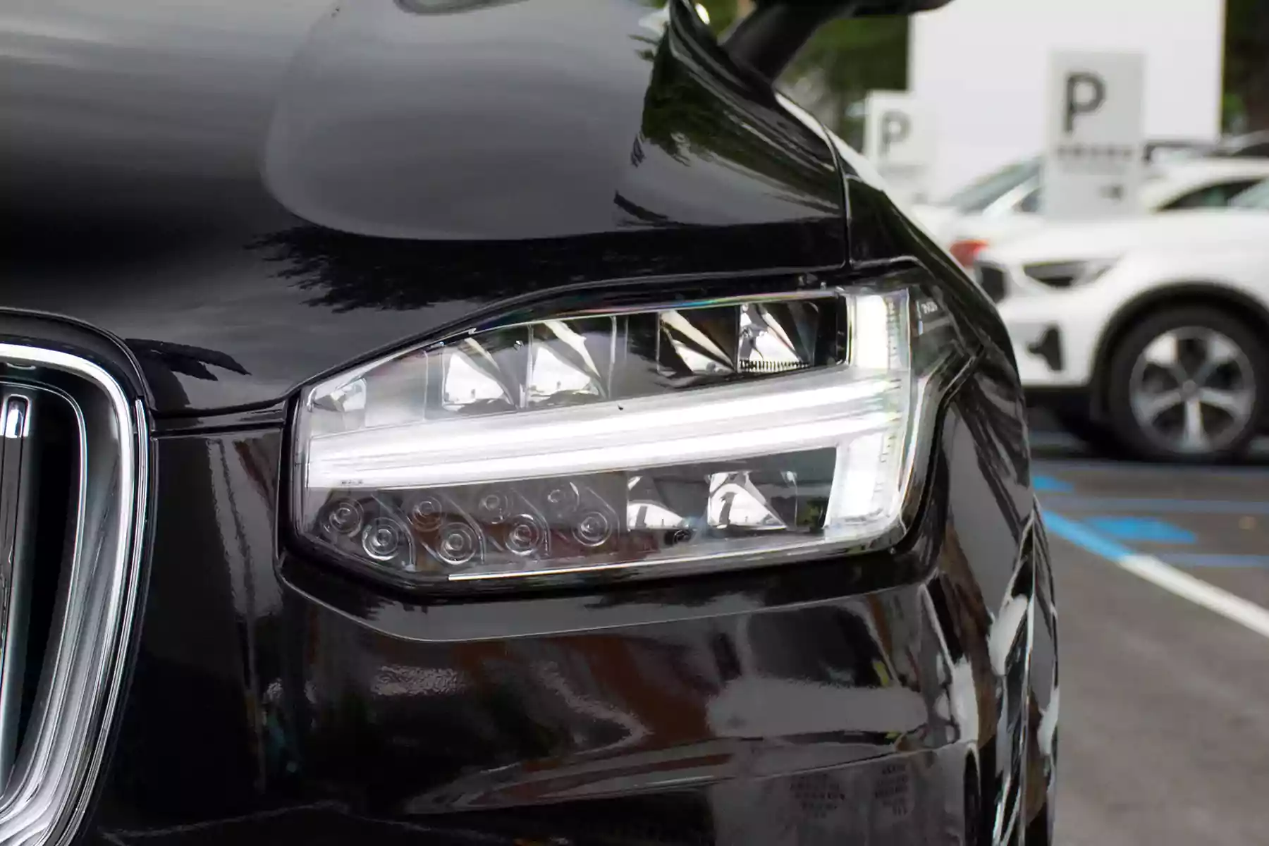 Volvo XC90 picture (4)