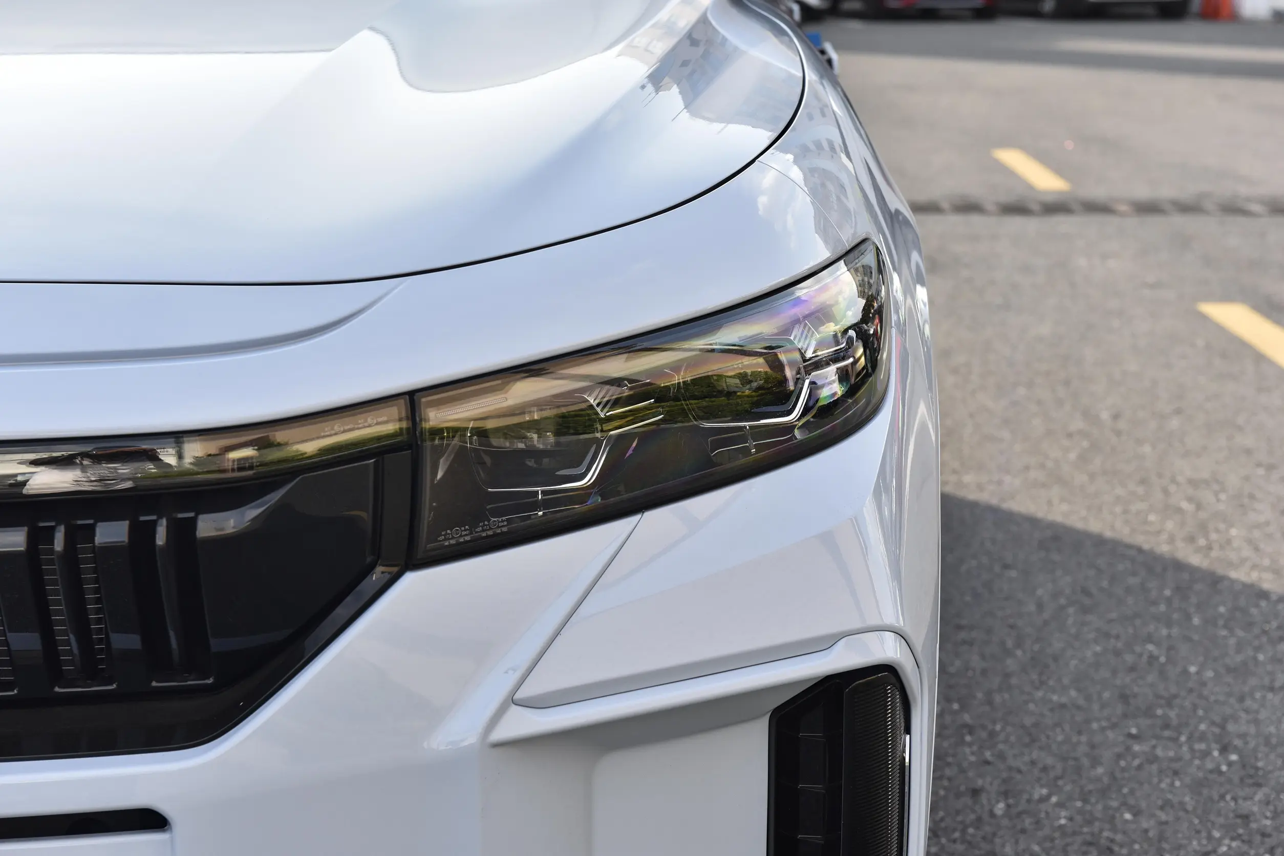 Voyah FREE picture (10)