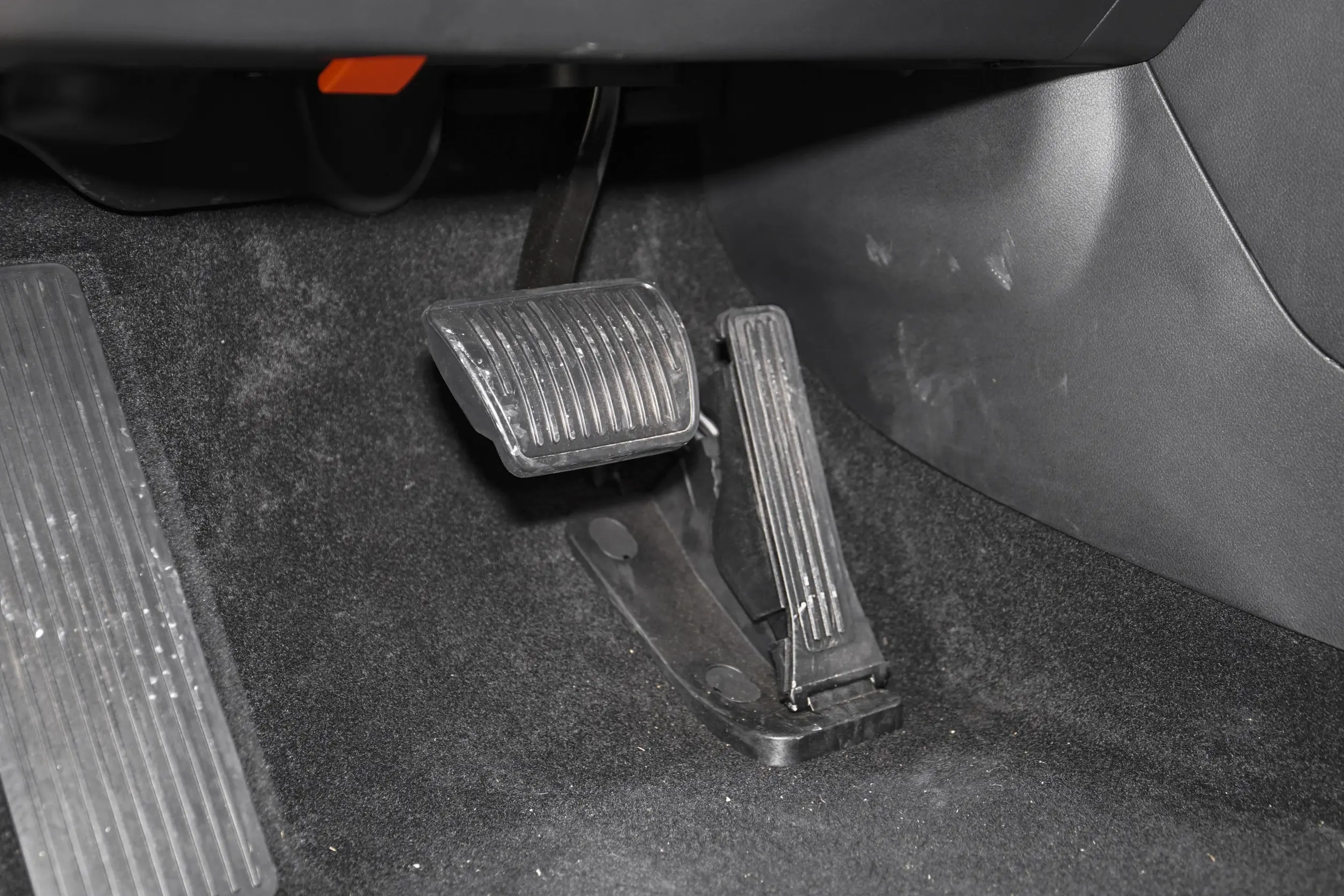 Voyah FREE picture (12)