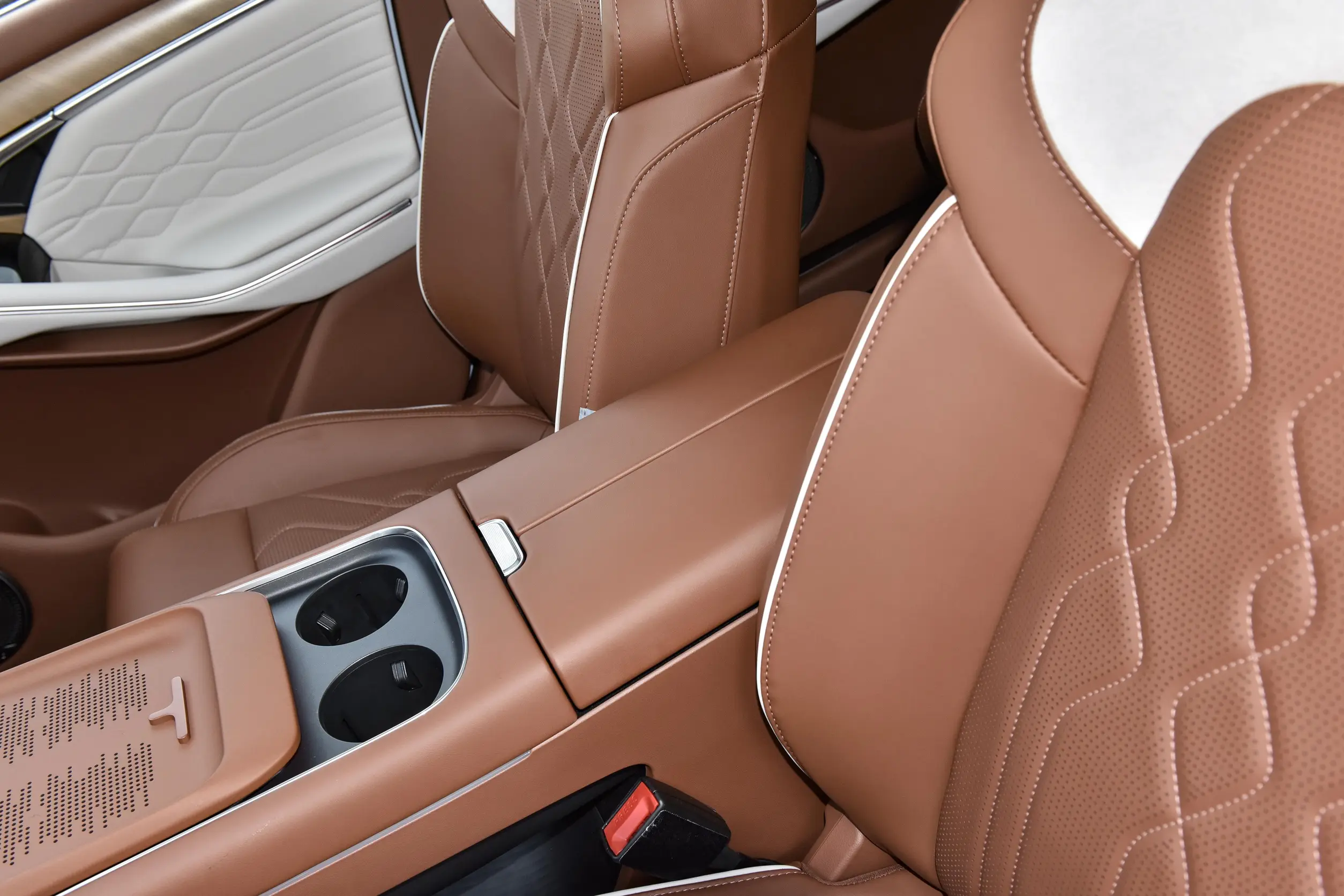 Voyah FREE picture (3)