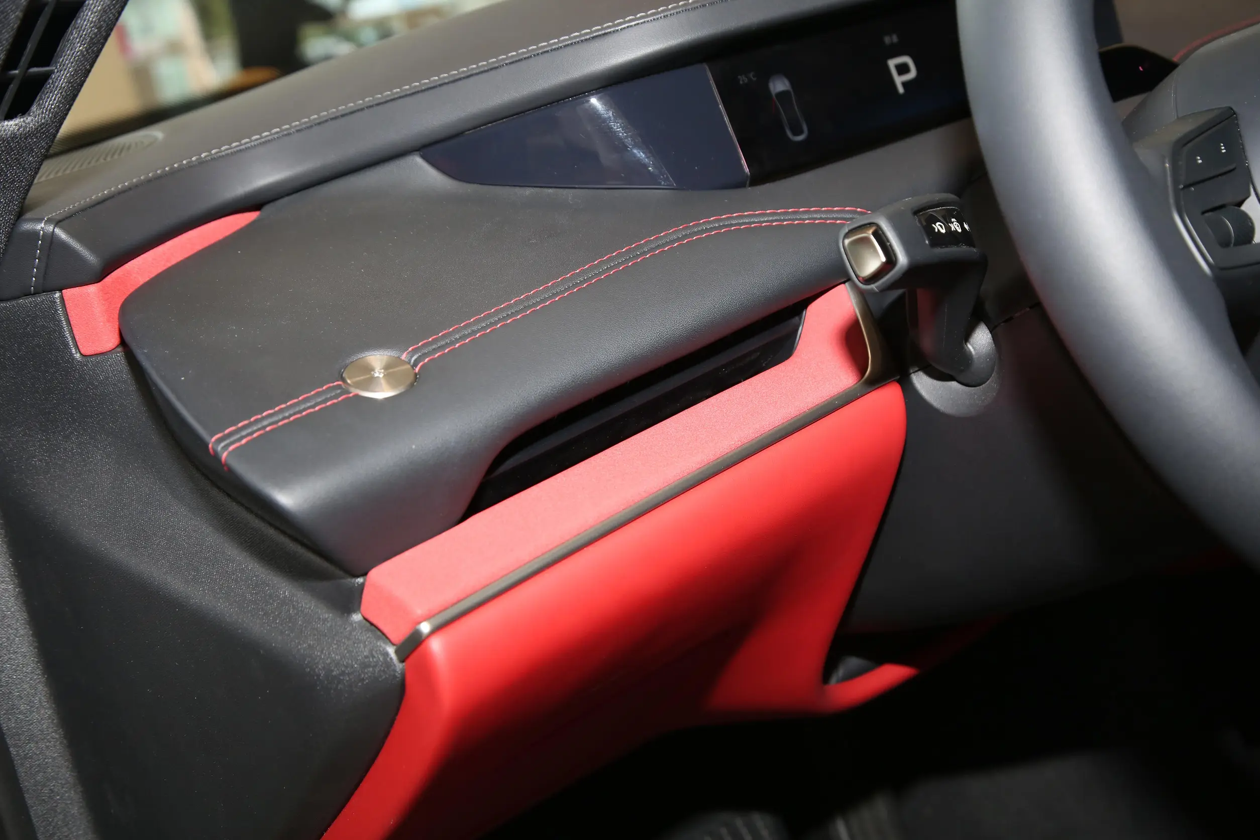 Xiaomi SU7 picture (9)