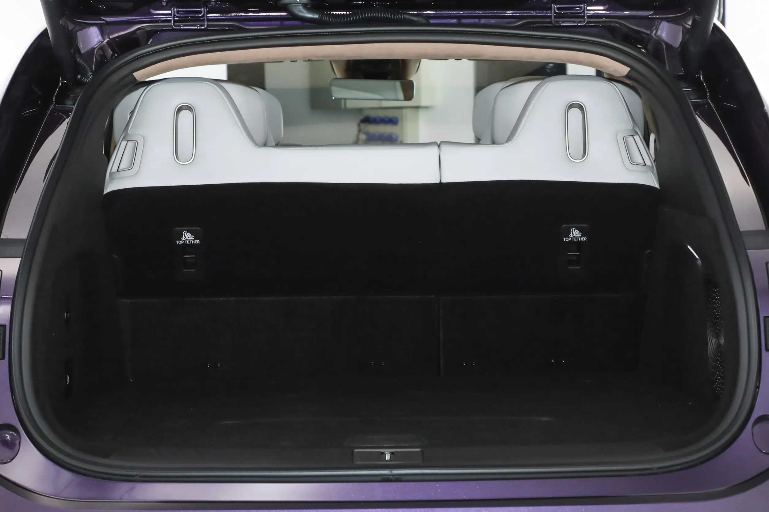 AVATR 07 2024 space-4