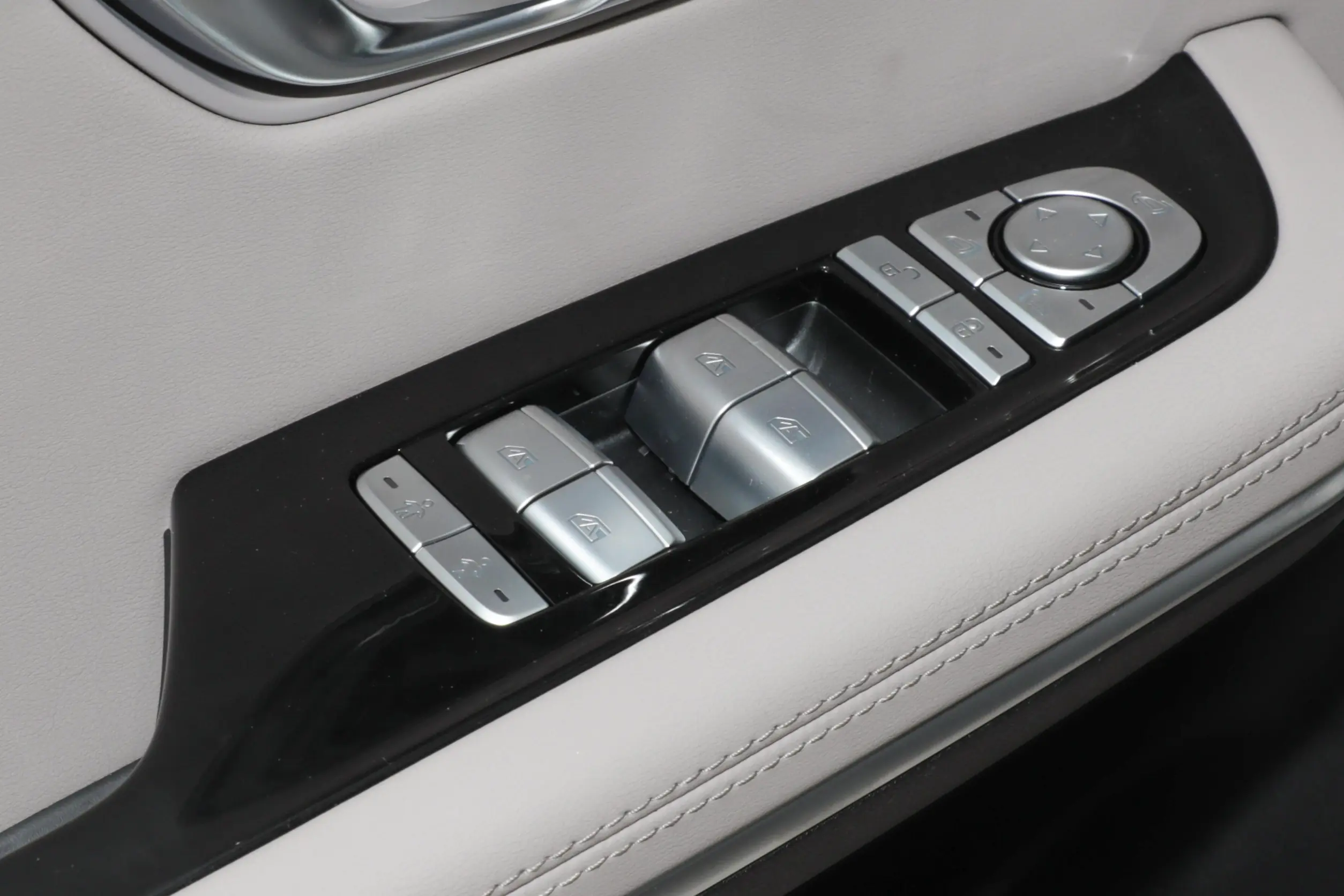 BYD Han DM 2025 picture-5