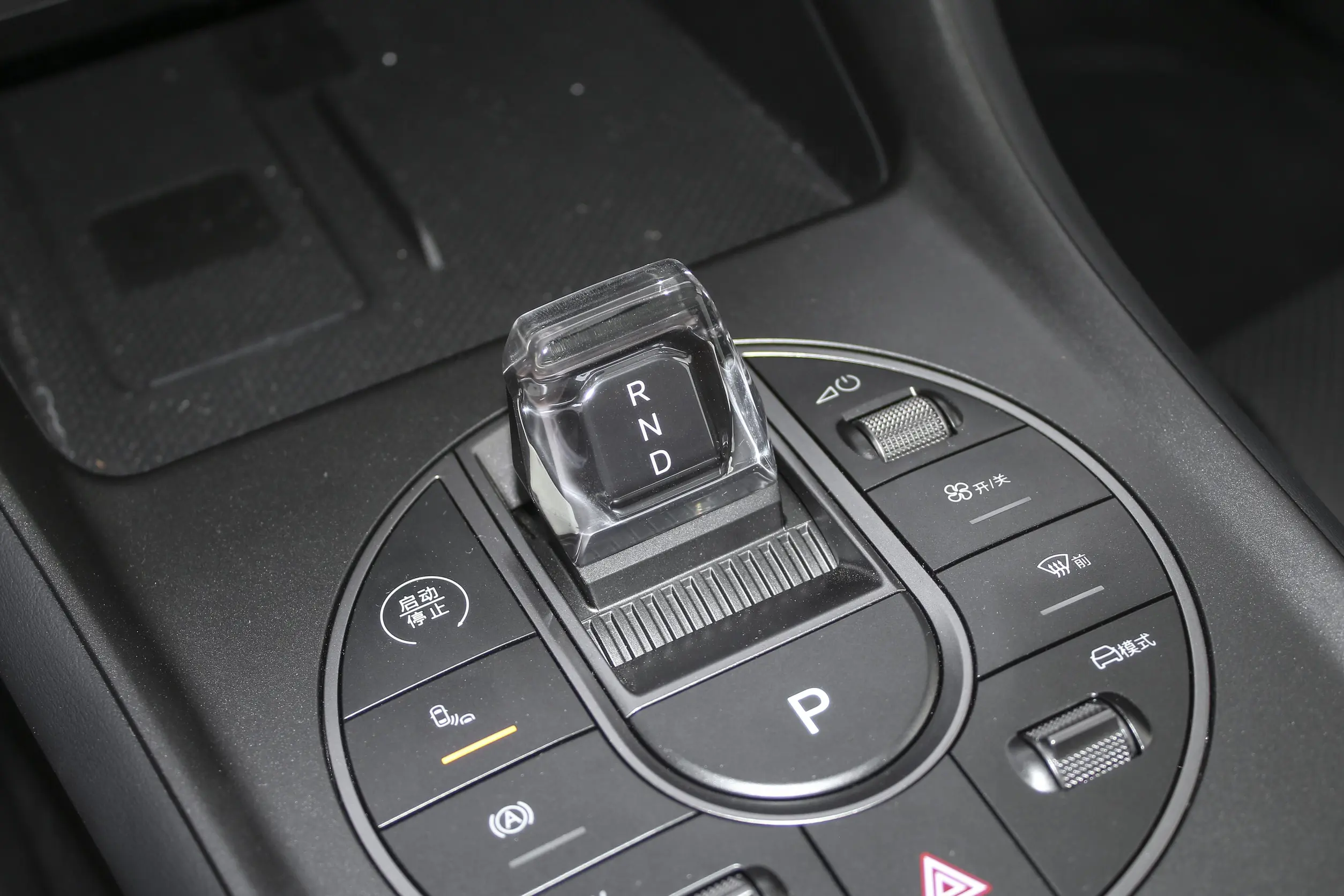 BYD Sea Lion 05 DM 2025 interior-3