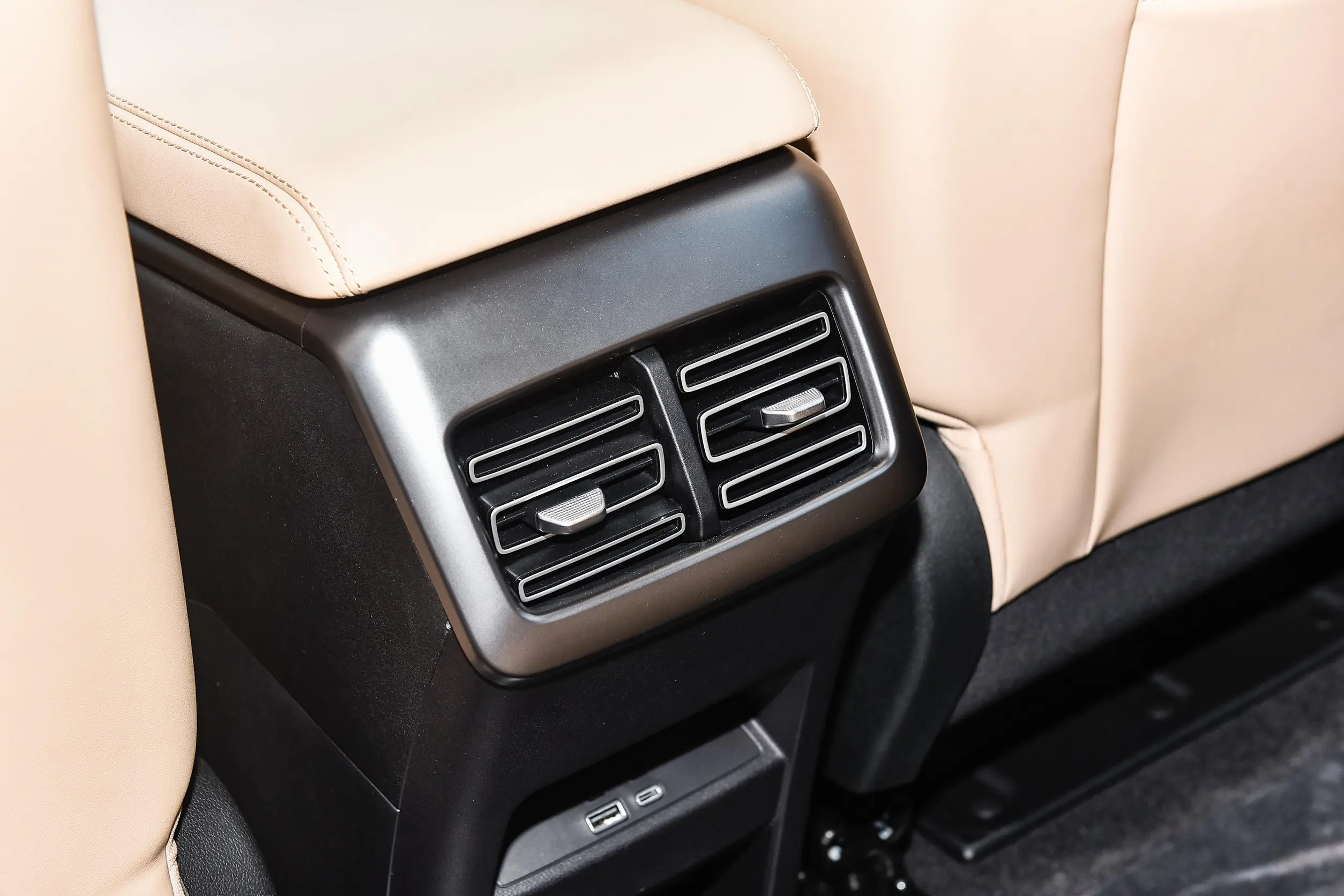 BYD Song Pro DM 2025 picture-9