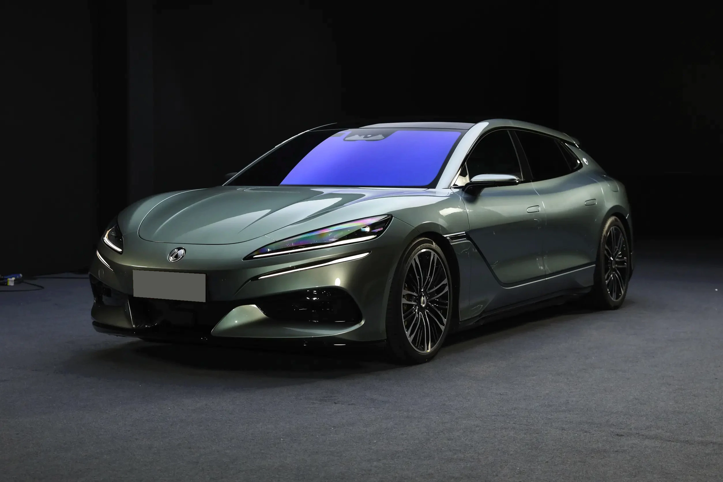 Denza Z9GT EV 2024 appearance-1