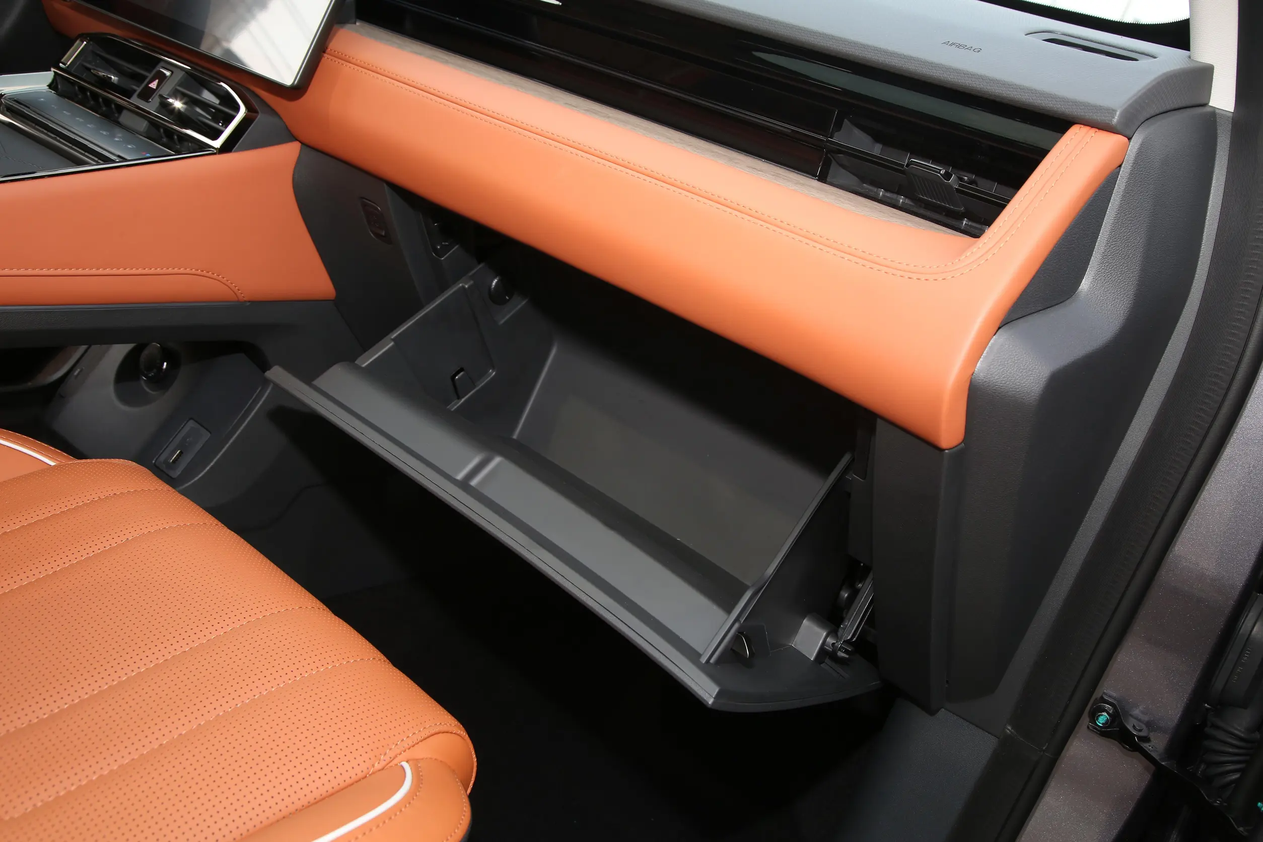 Jetour Dashing 2025 interior-4