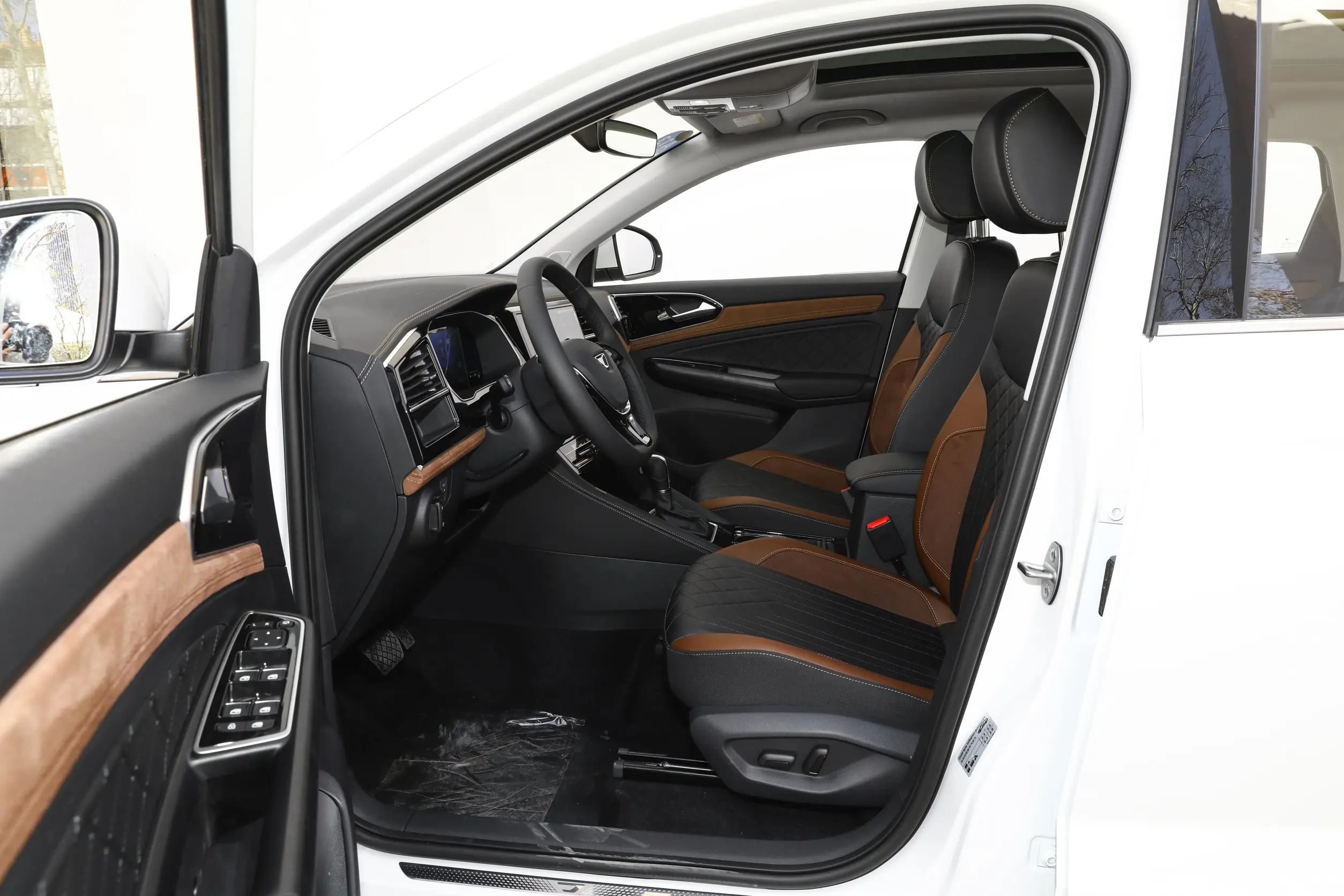 Jetta VS7 2024 space-1