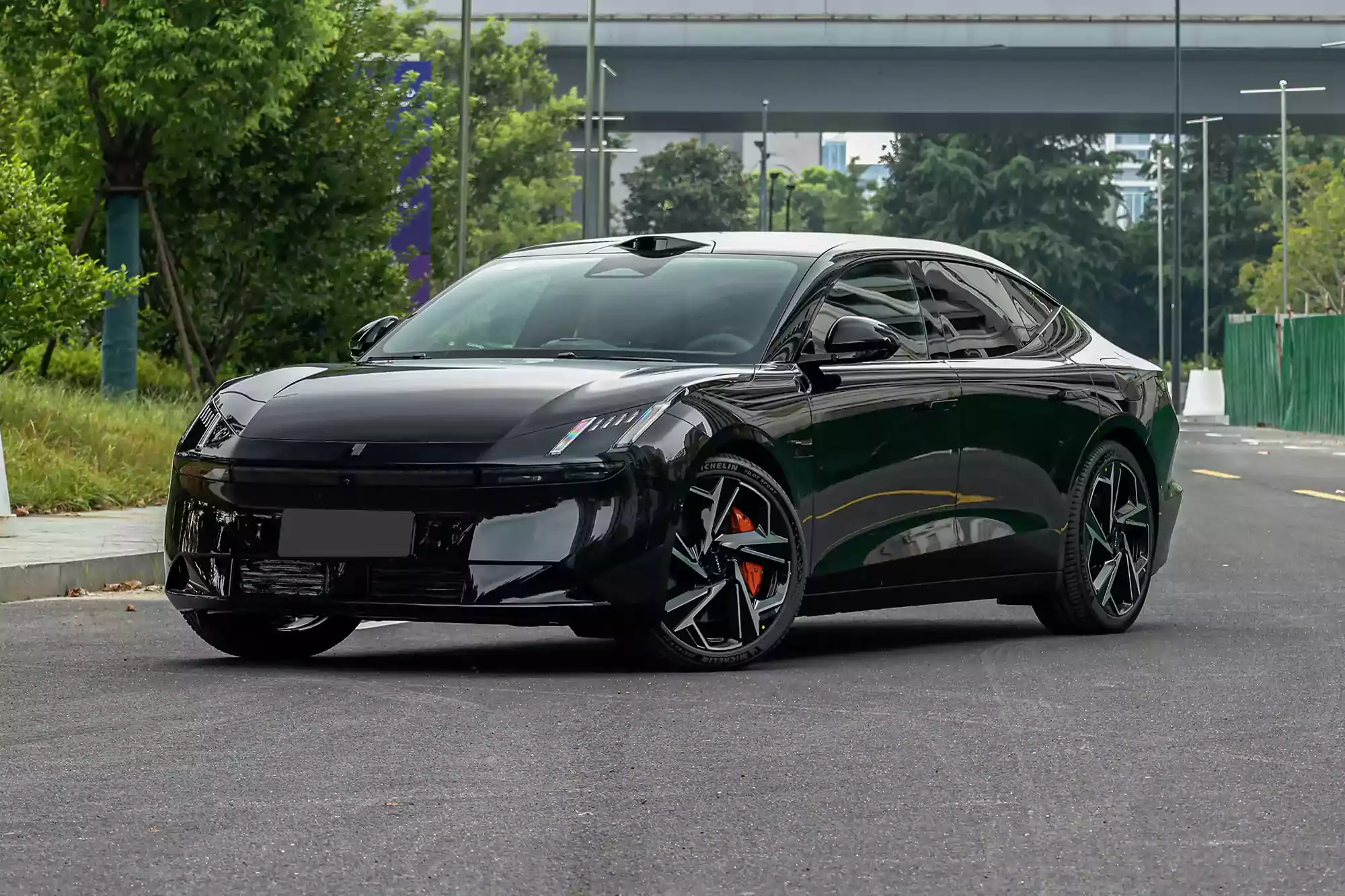 Lynk & Co Z10 2024 picture-11