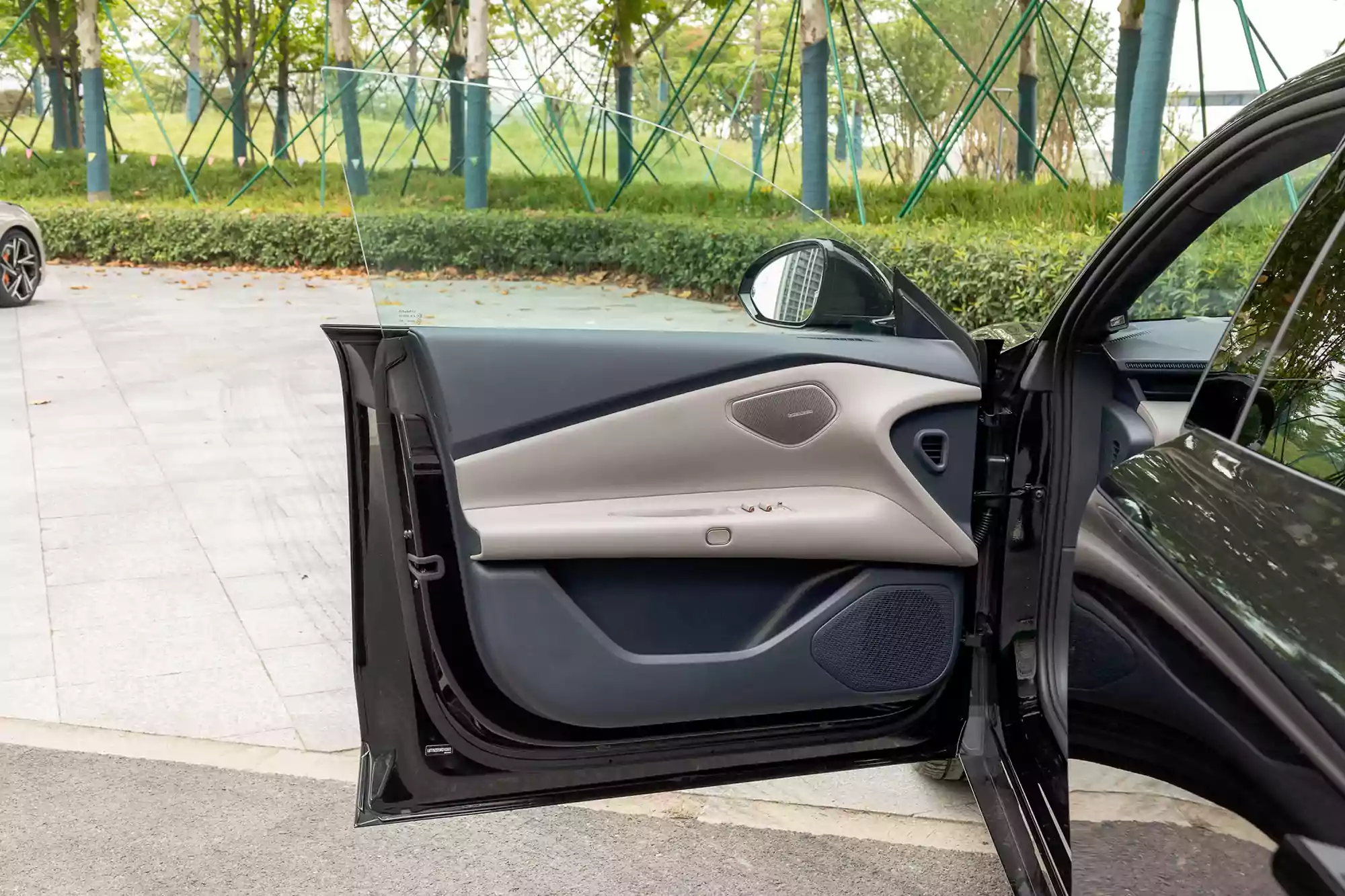 Lynk & Co Z10 2024 picture-8