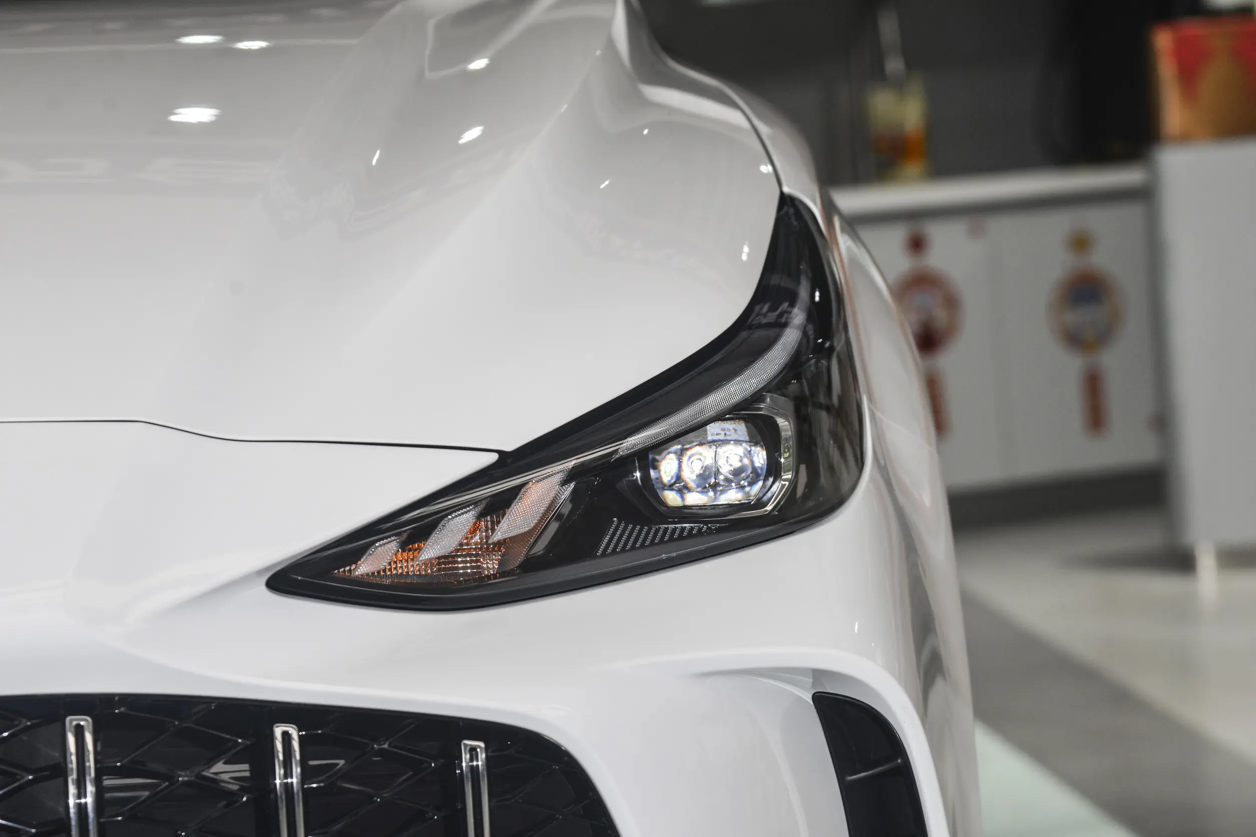 MG Motor MG5 2025 picture-1