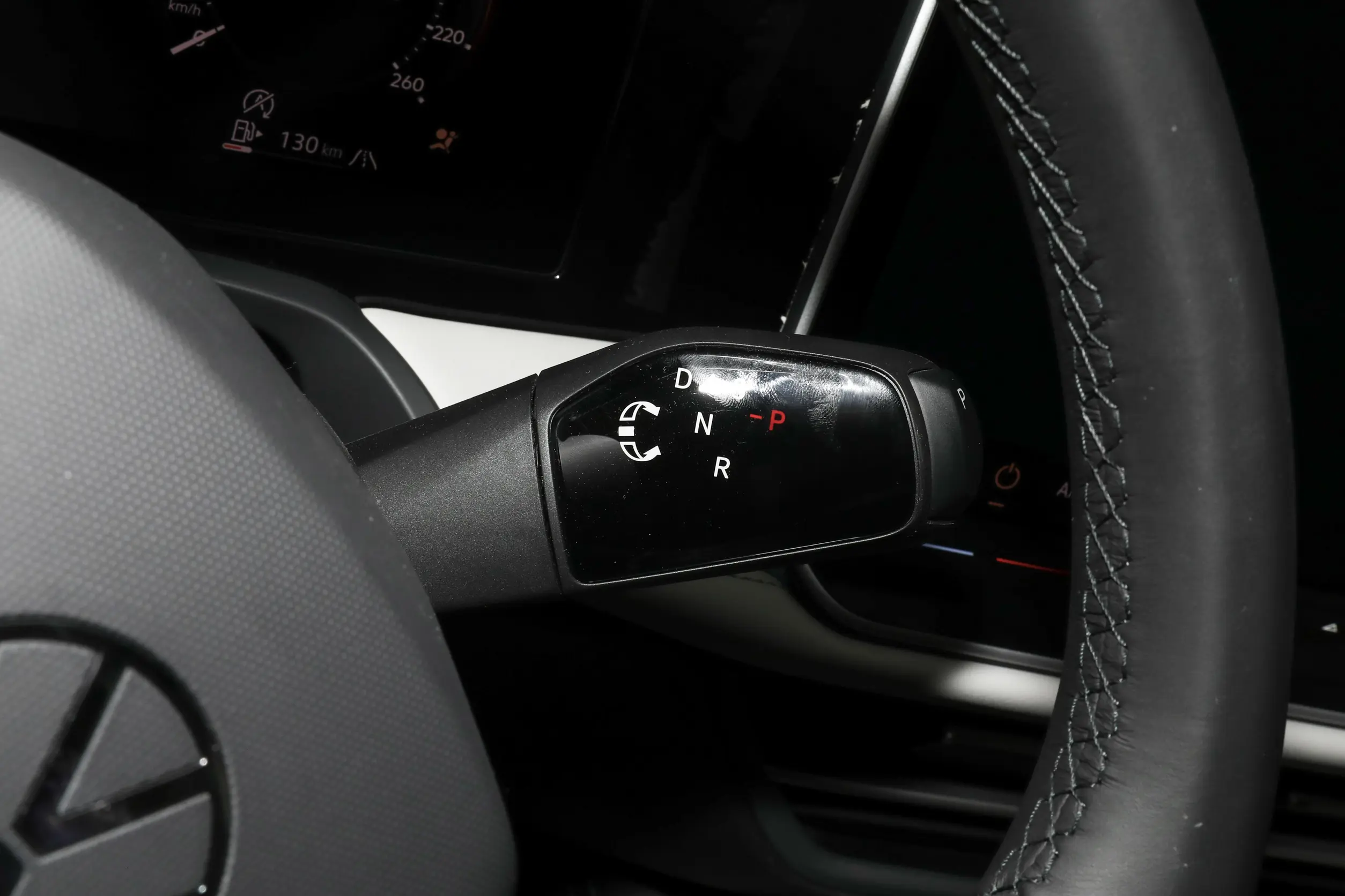 Volkswagen Magotan 2024 interior-3