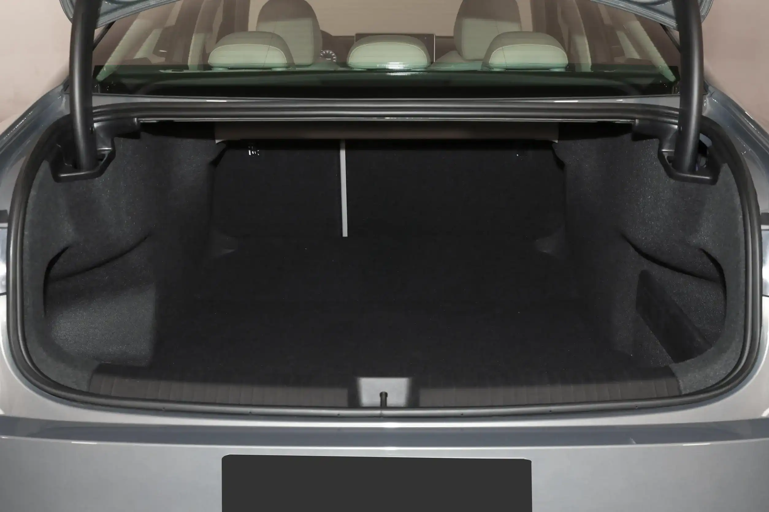 Volkswagen Magotan 2024 space-4