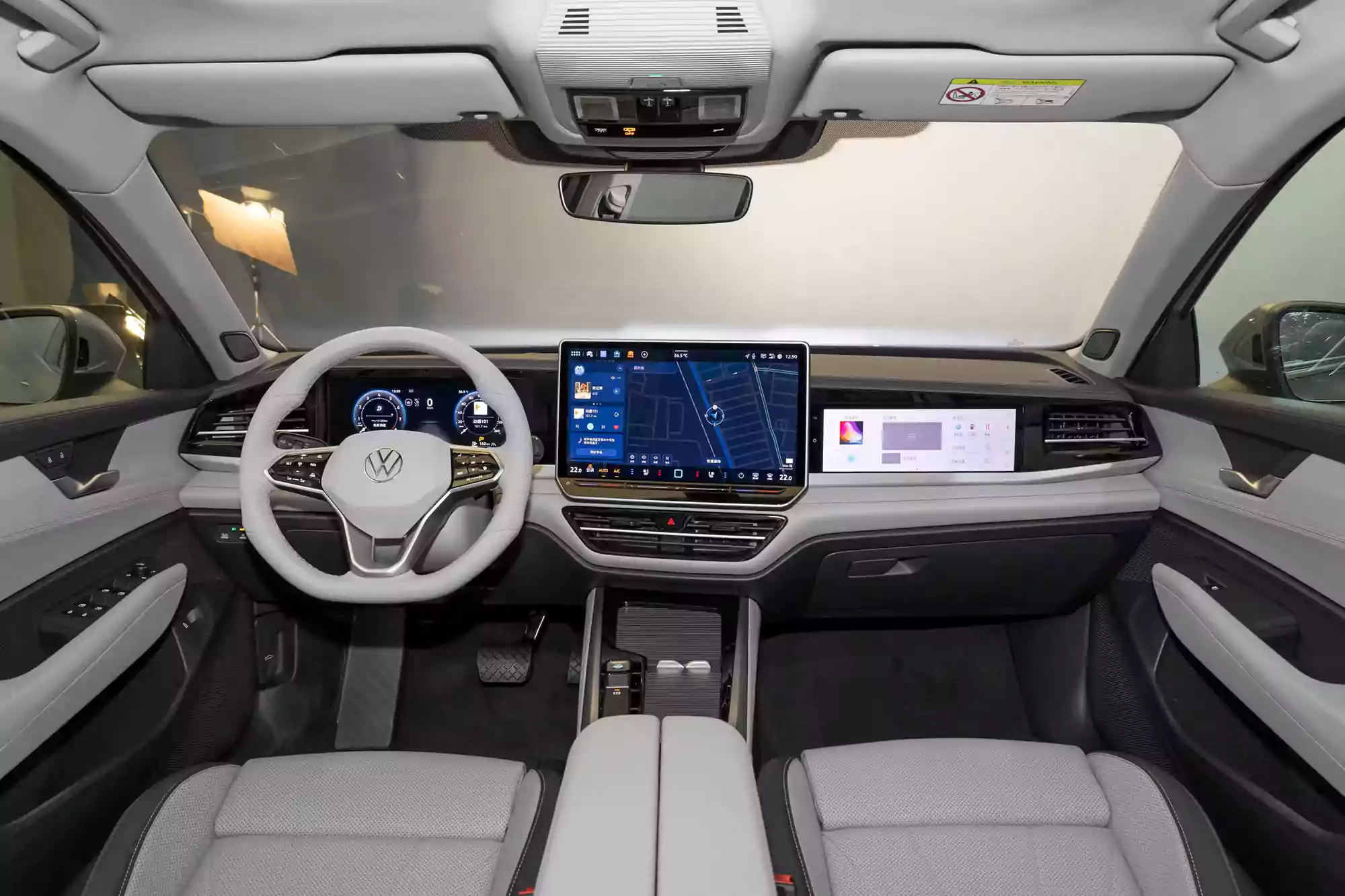 Volkswagen Passat 2025 picture-4