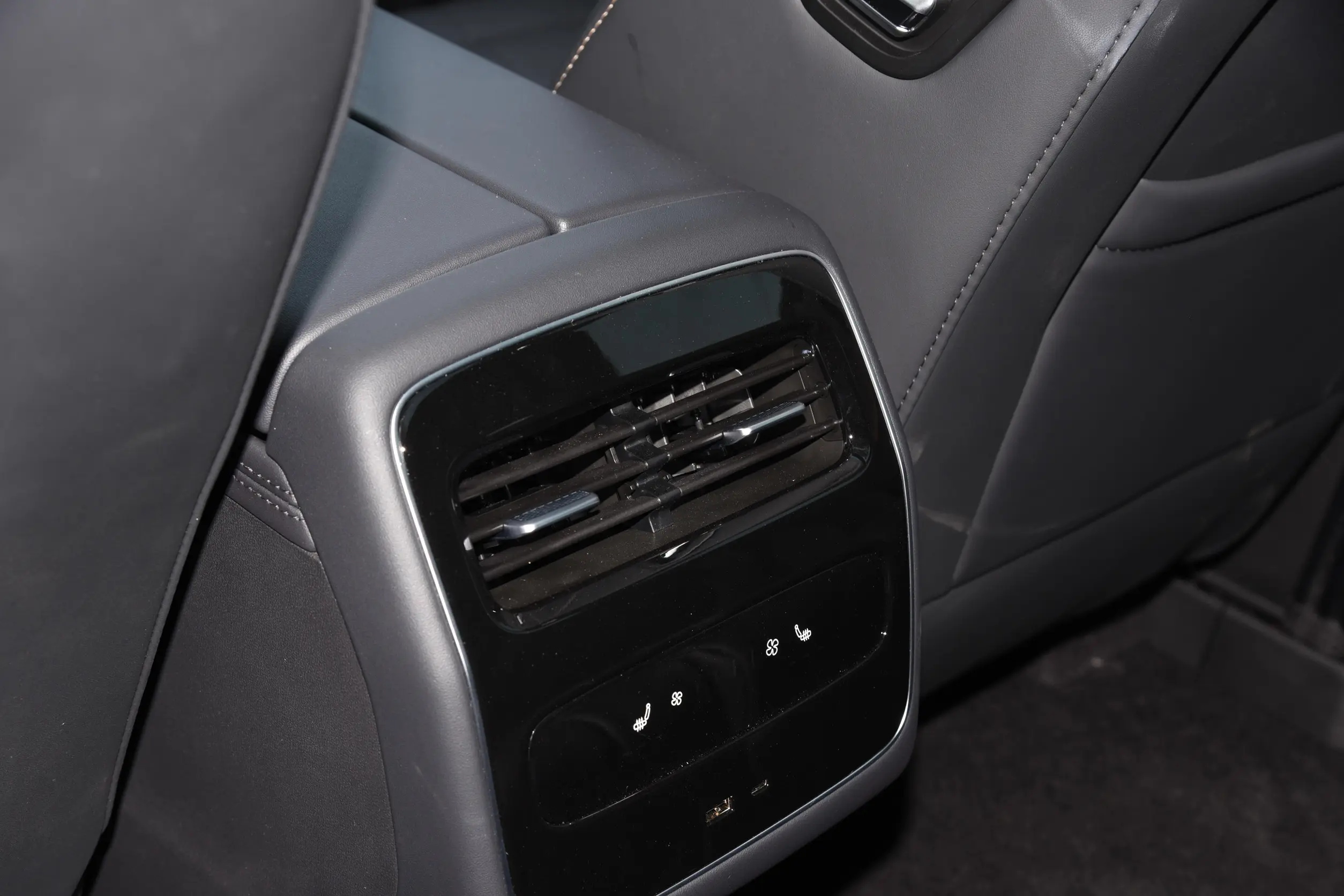 Chery Tiggo 9 2025 picture (10)