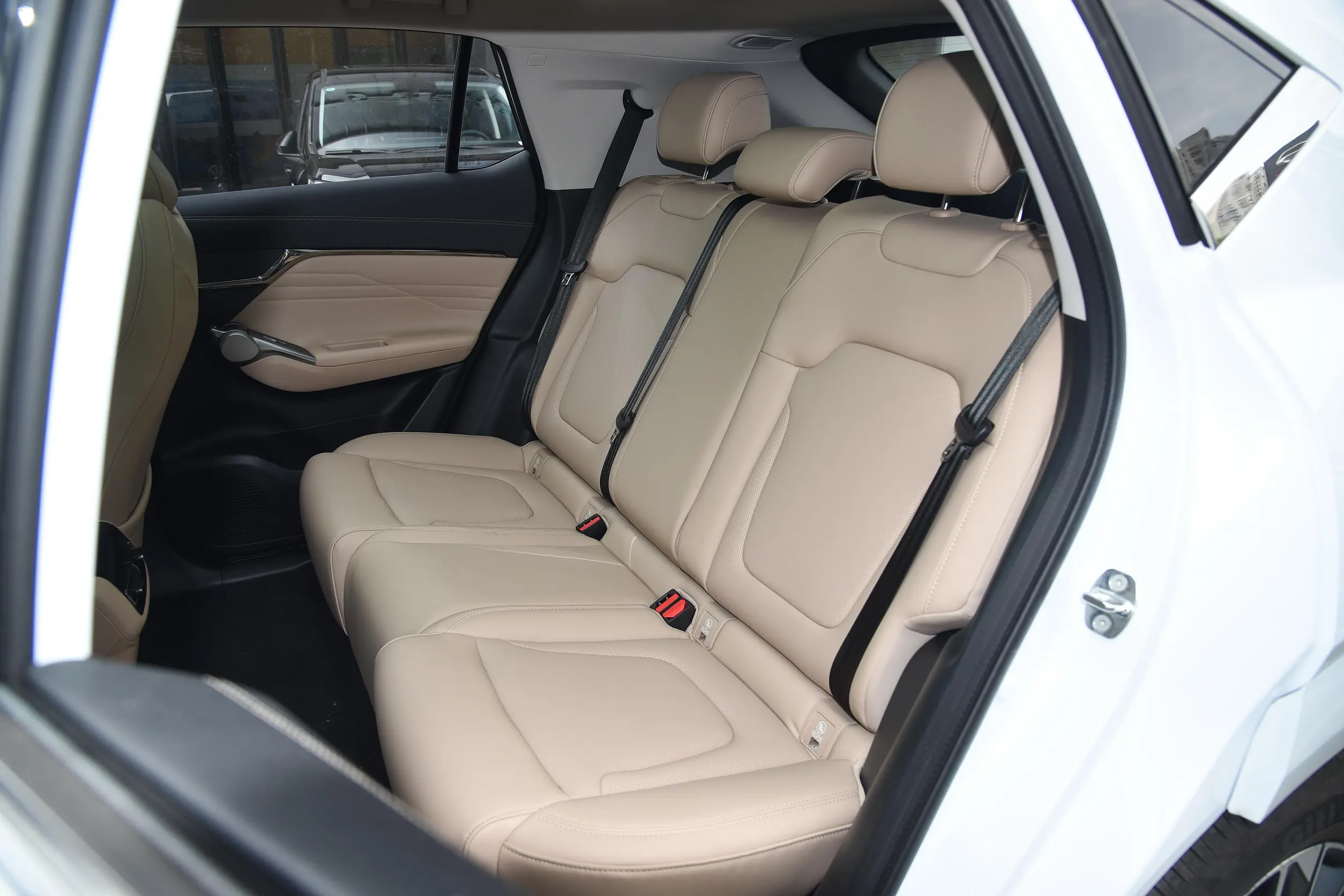 GAC Trumpchi GS4 2024 space-2