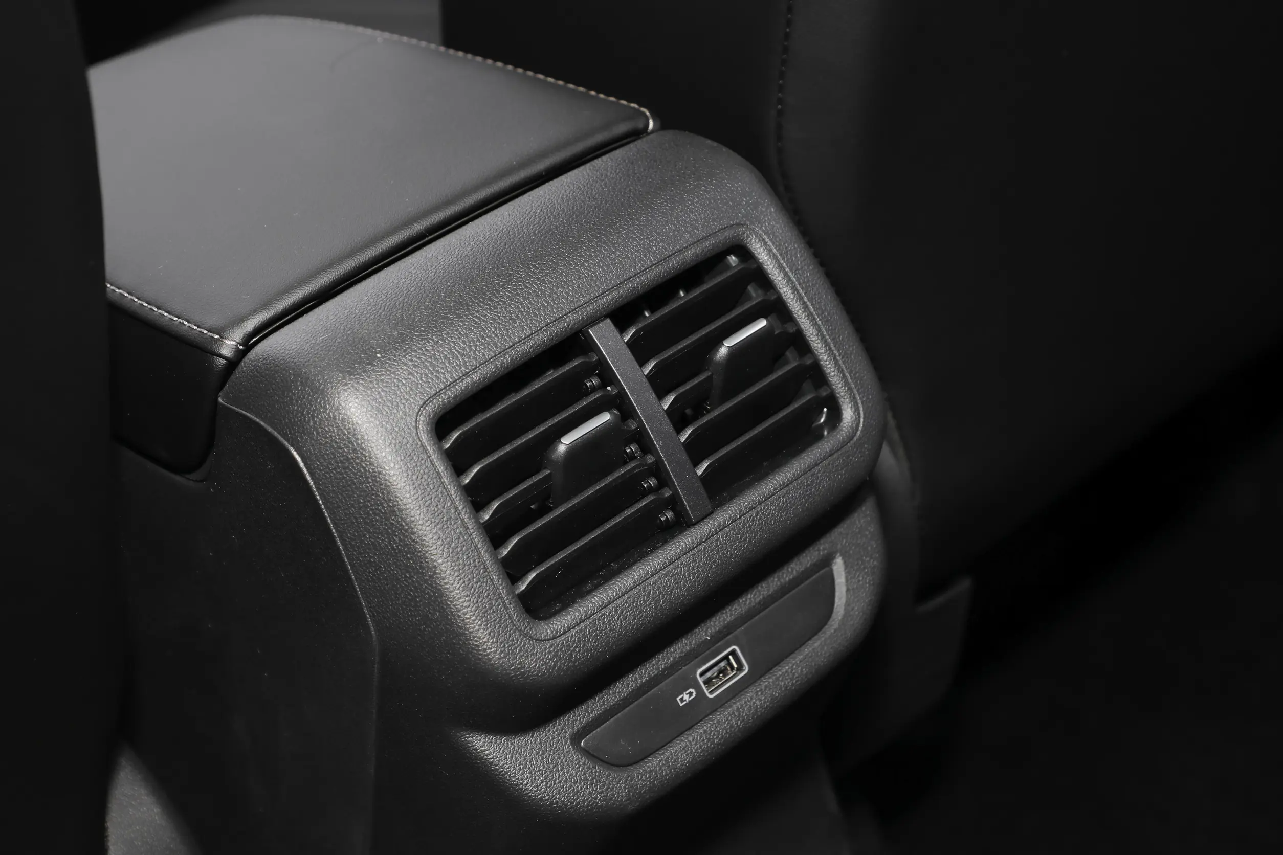 Jetta VS5 2024 picture (12)