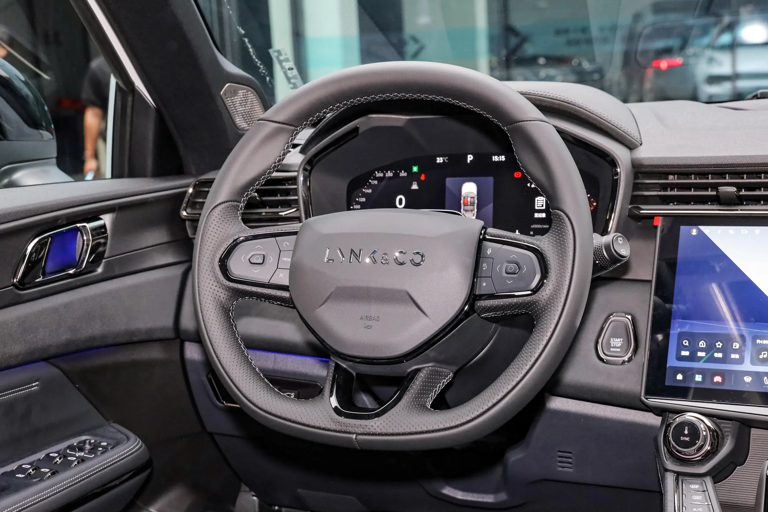 Lynk & Co 01 2024 interior-2