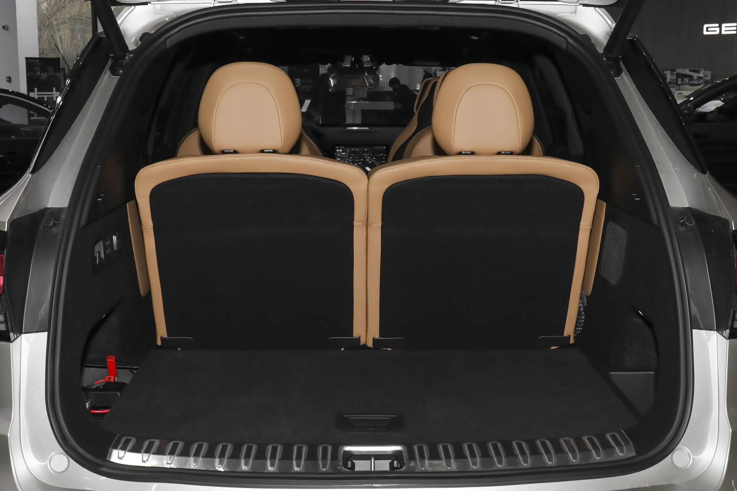 Lynk & Co 09 2024 space-4