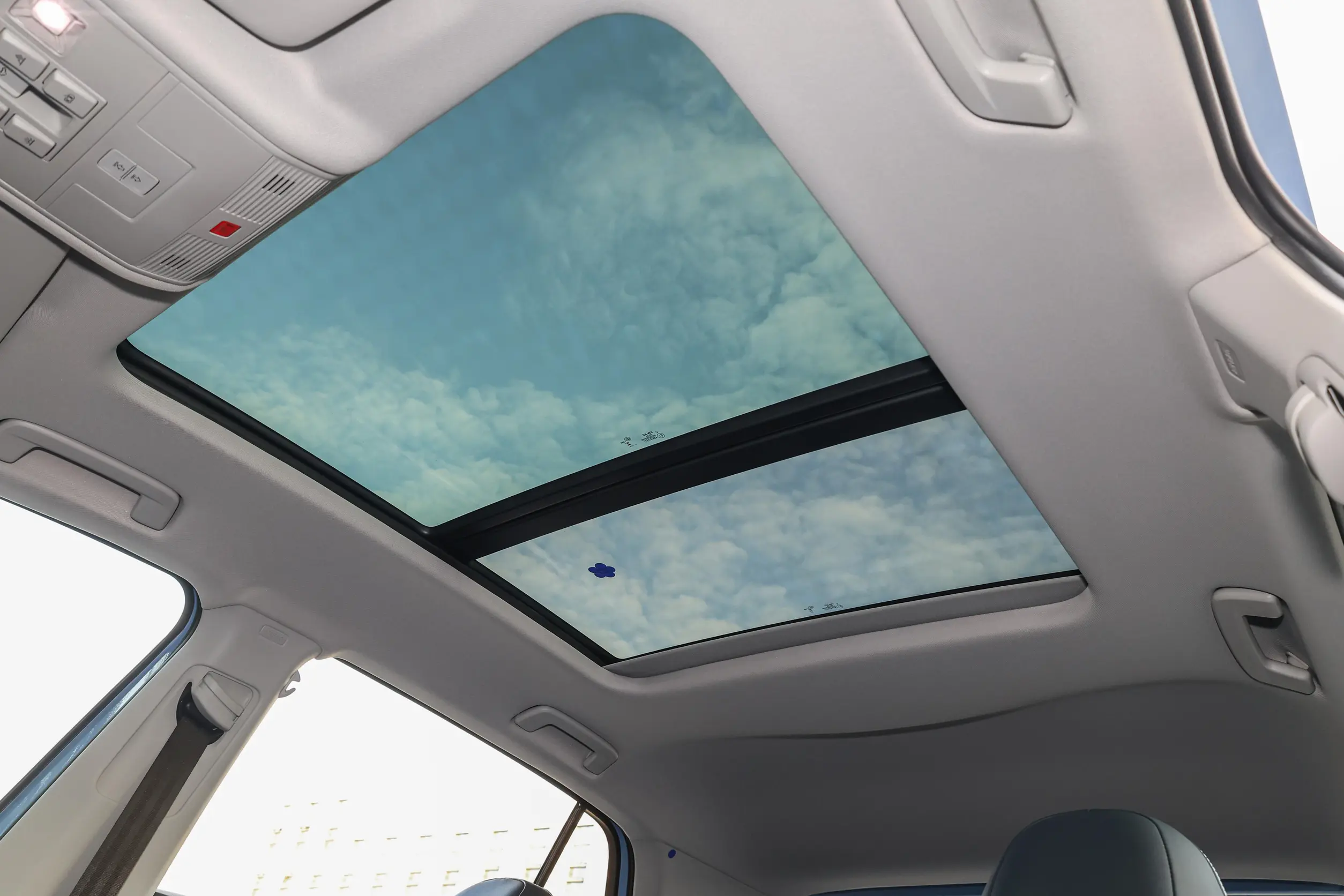 Volkswagen Tharu 2025 space-3