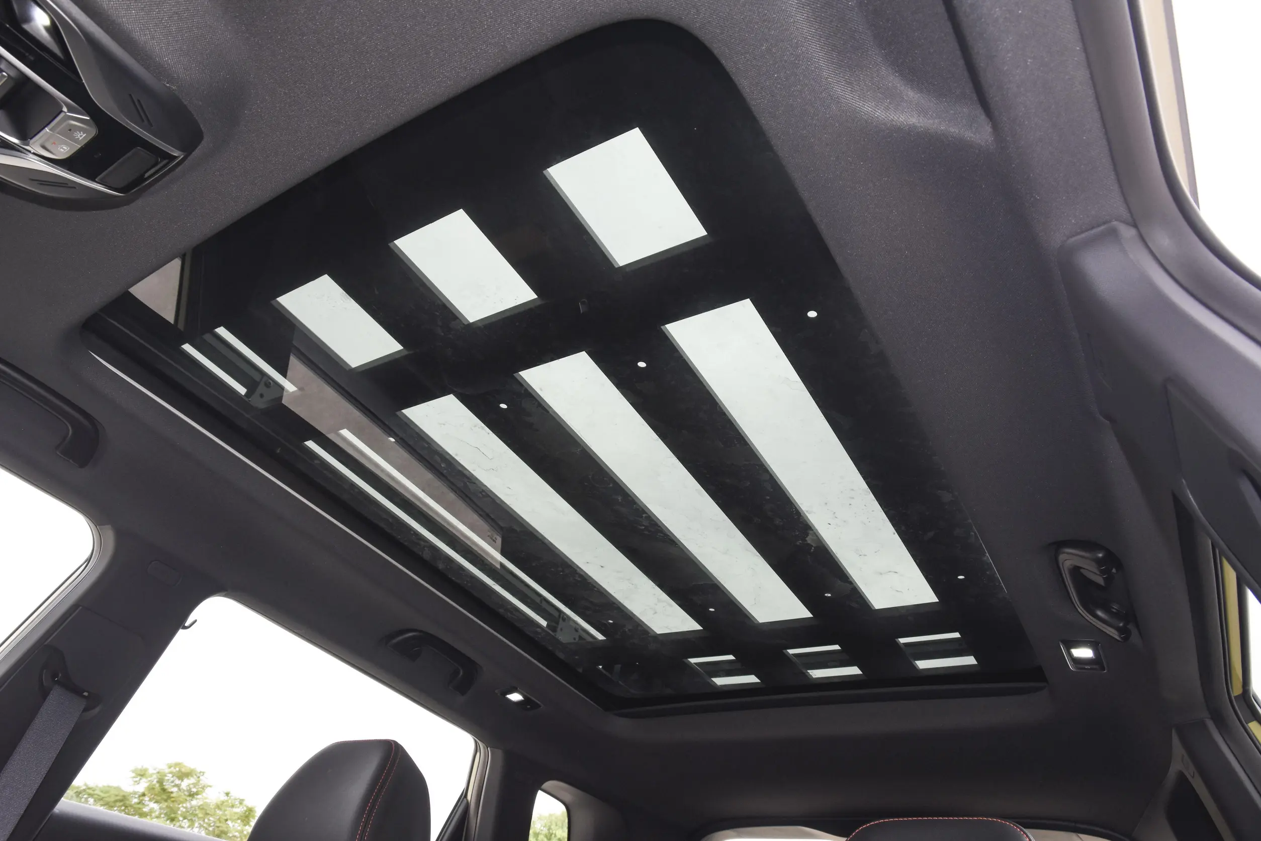 Geely Cowboy 2025 space-3