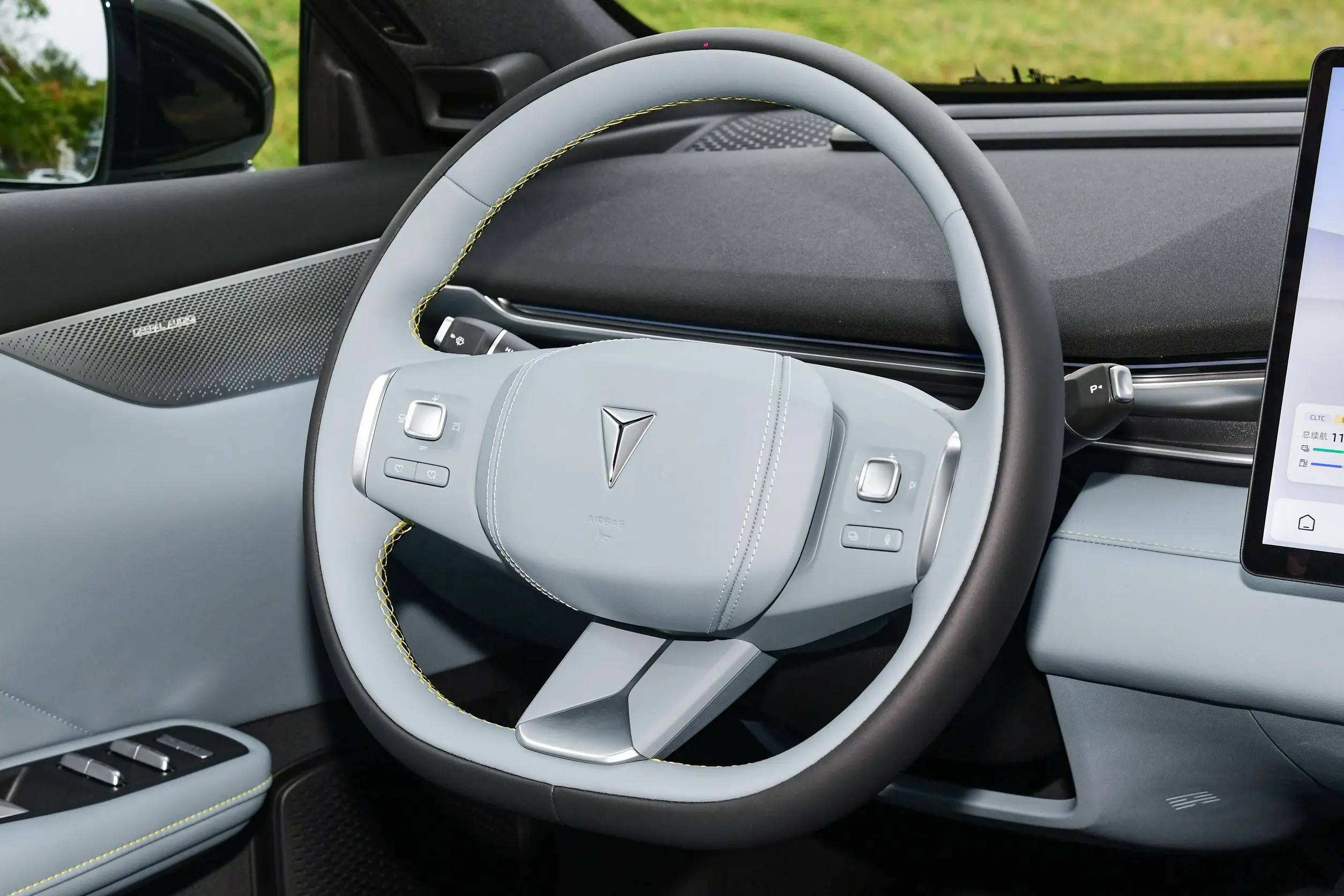 Changan DEEPAL S05 2024 interior-2