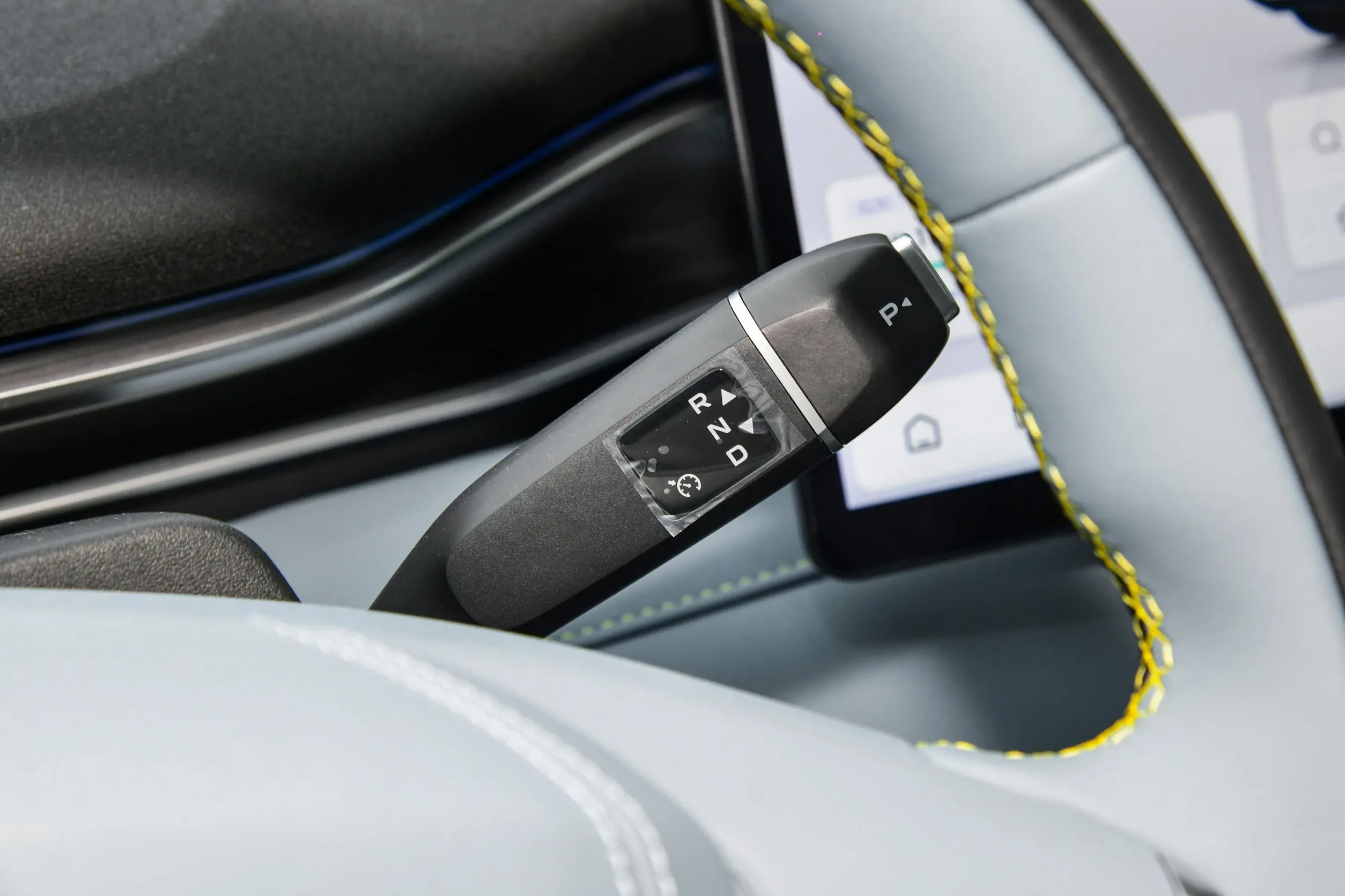 Changan DEEPAL S05 2024 interior-3