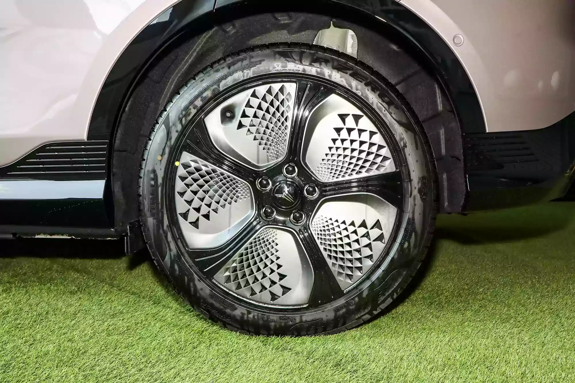 Voyah Courage 2024 picture (7)