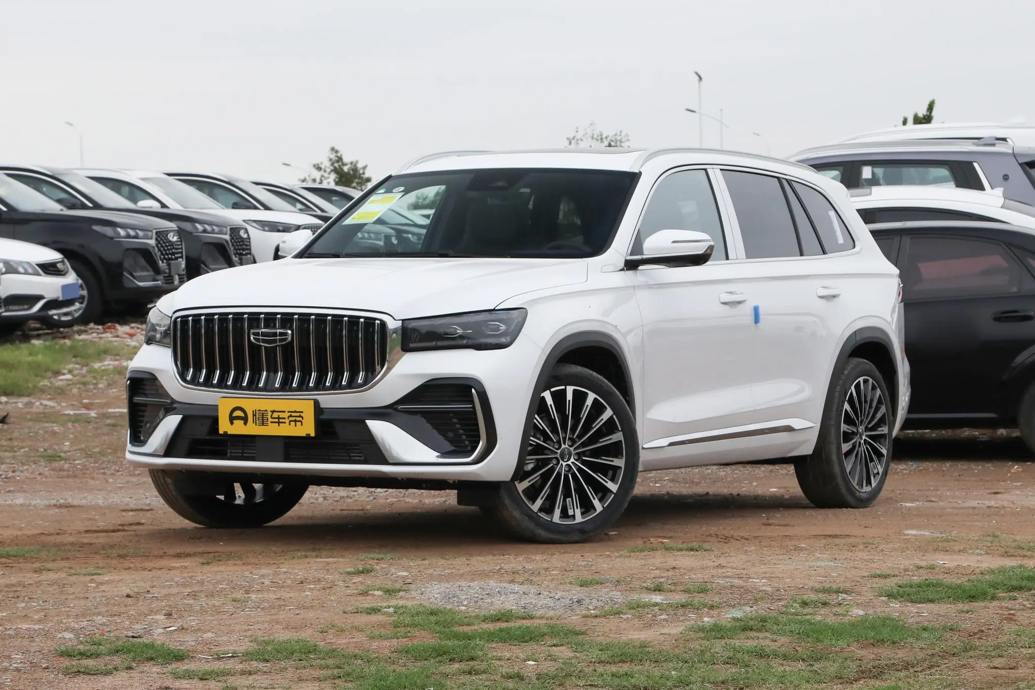 Geely-XingyueL-2026-25