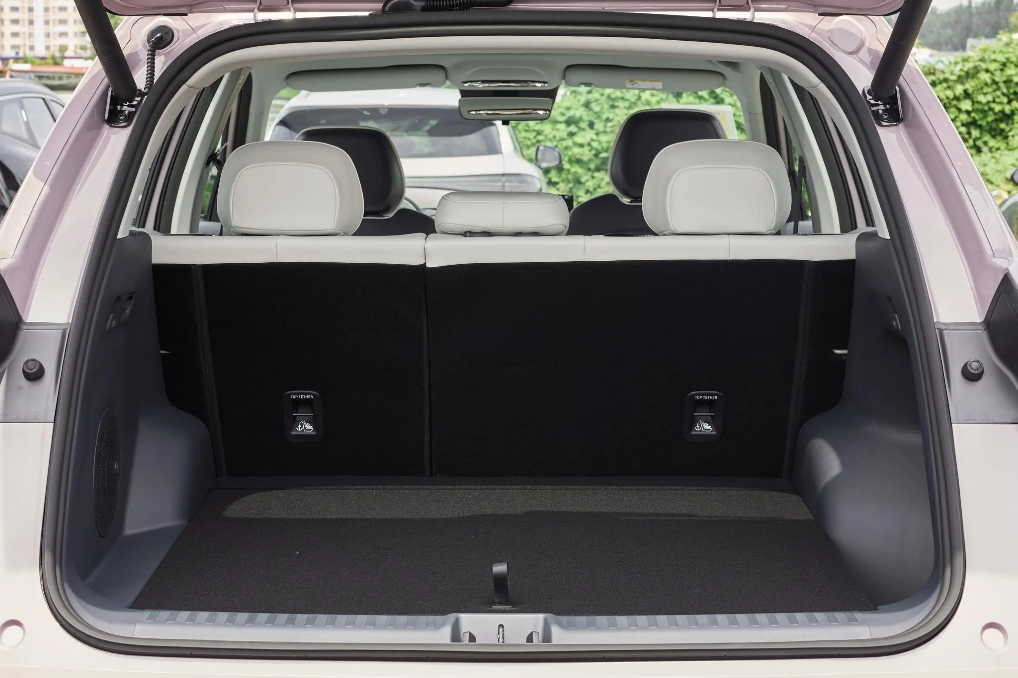 Geely-galaxy-e5-2026-12