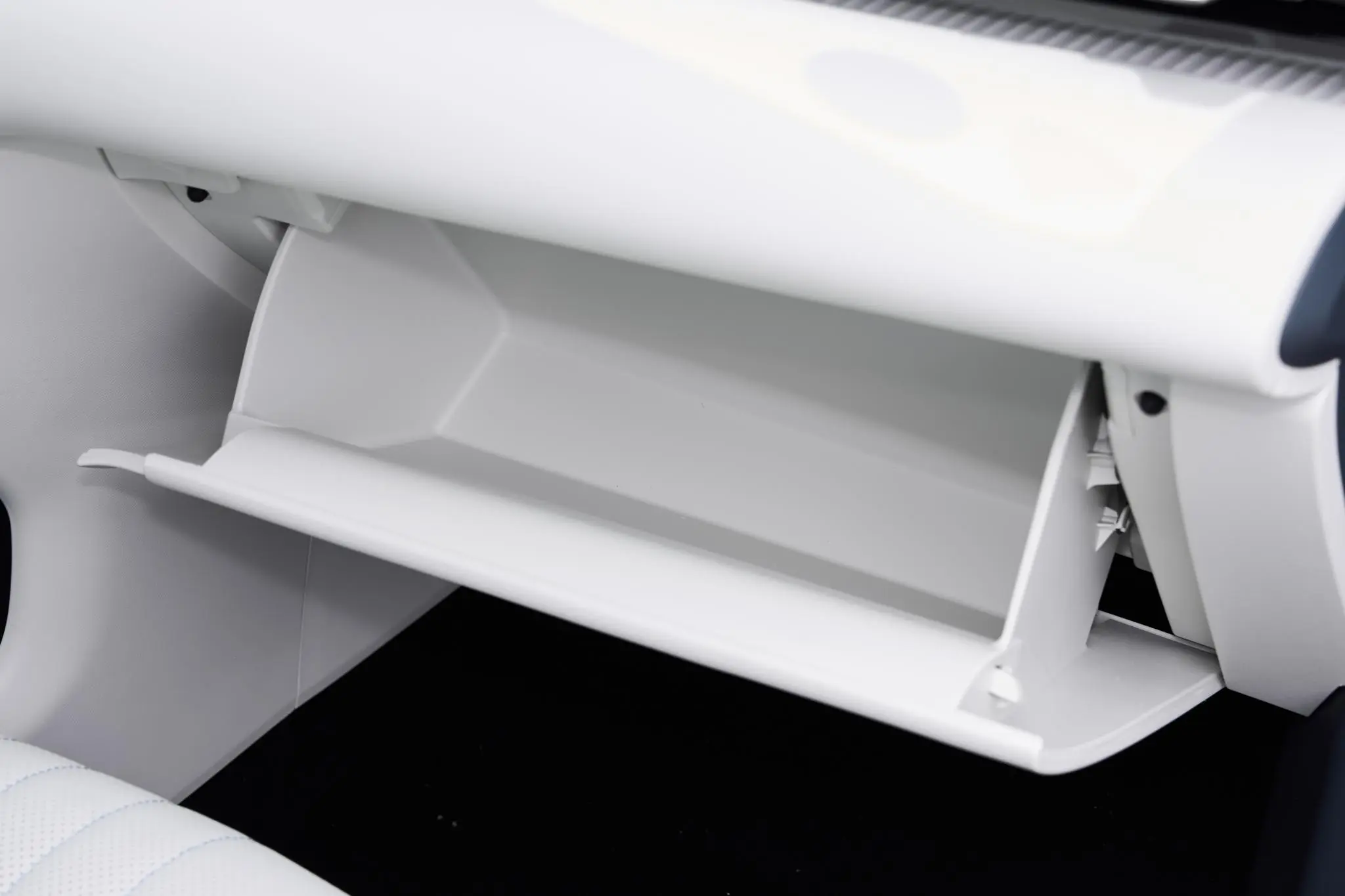 Geely-galaxy-e5-2026-8