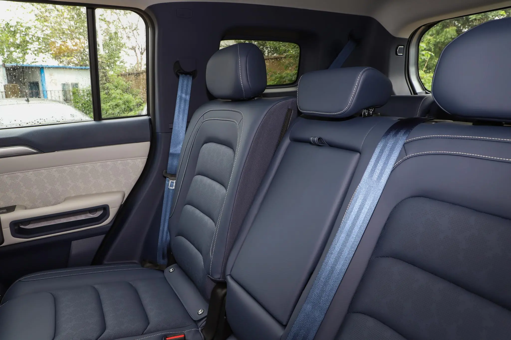 Jetour-shanhan-extended-2025-10