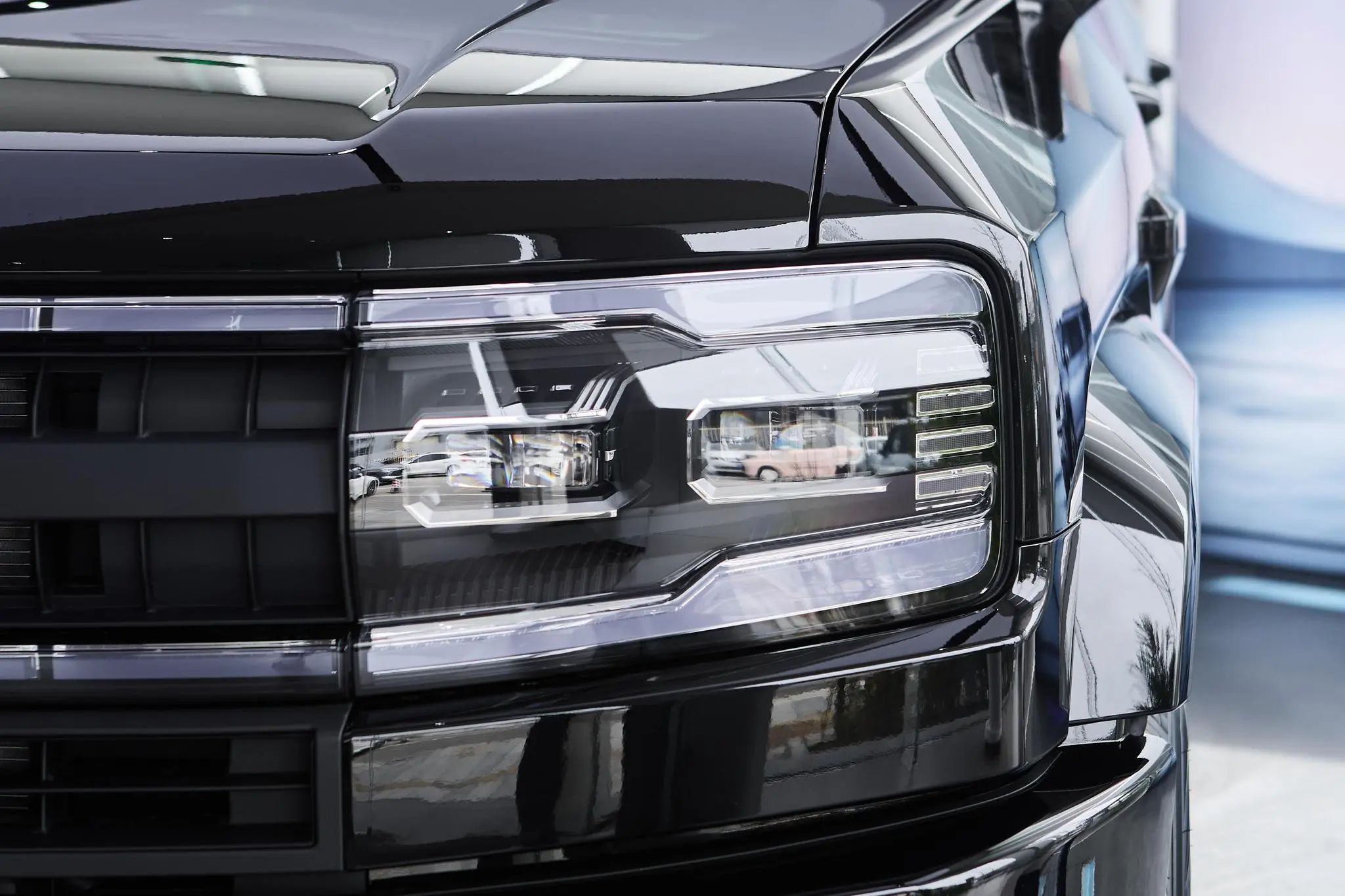 fangchengbao-leopard-5-2025-12