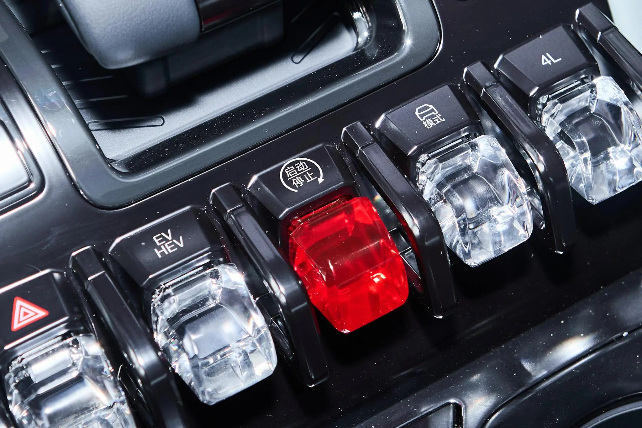 fangchengbao-leopard-5-2025-15