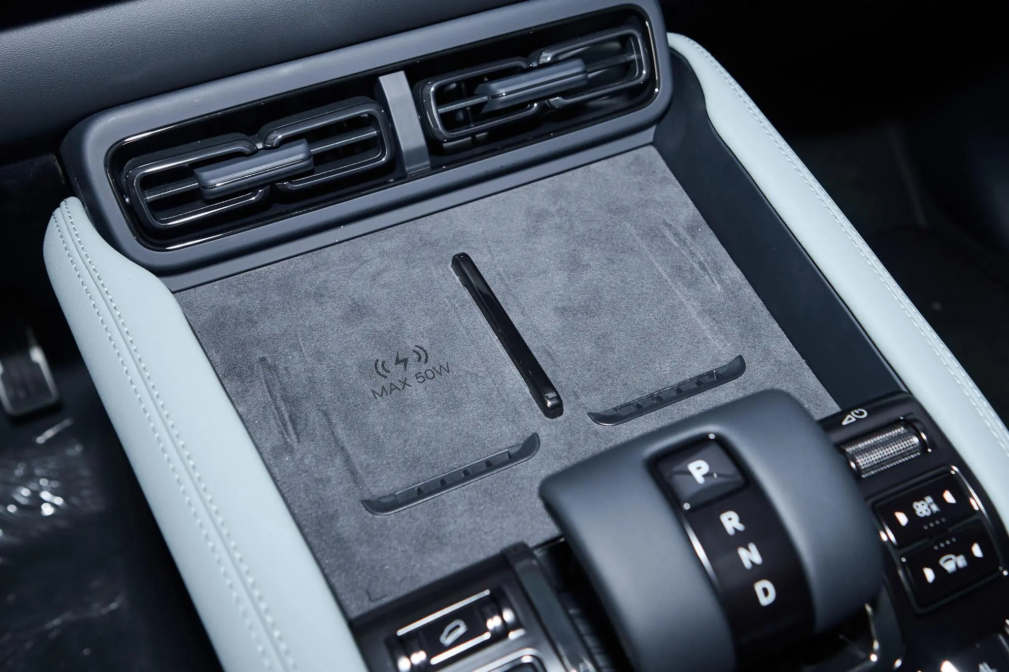 fangchengbao-leopard-5-2025-18