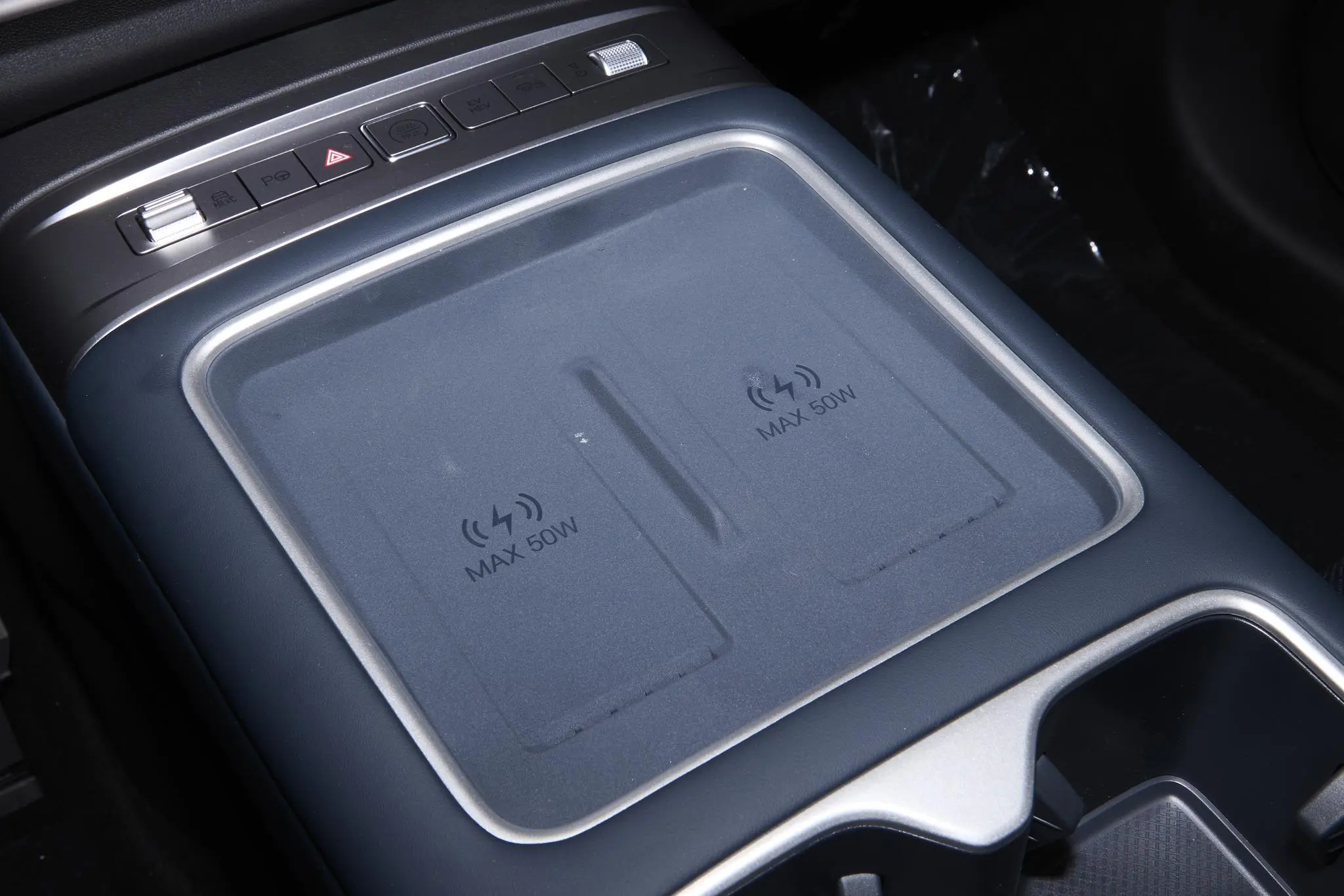 fangchengbao-tai7-2025-11