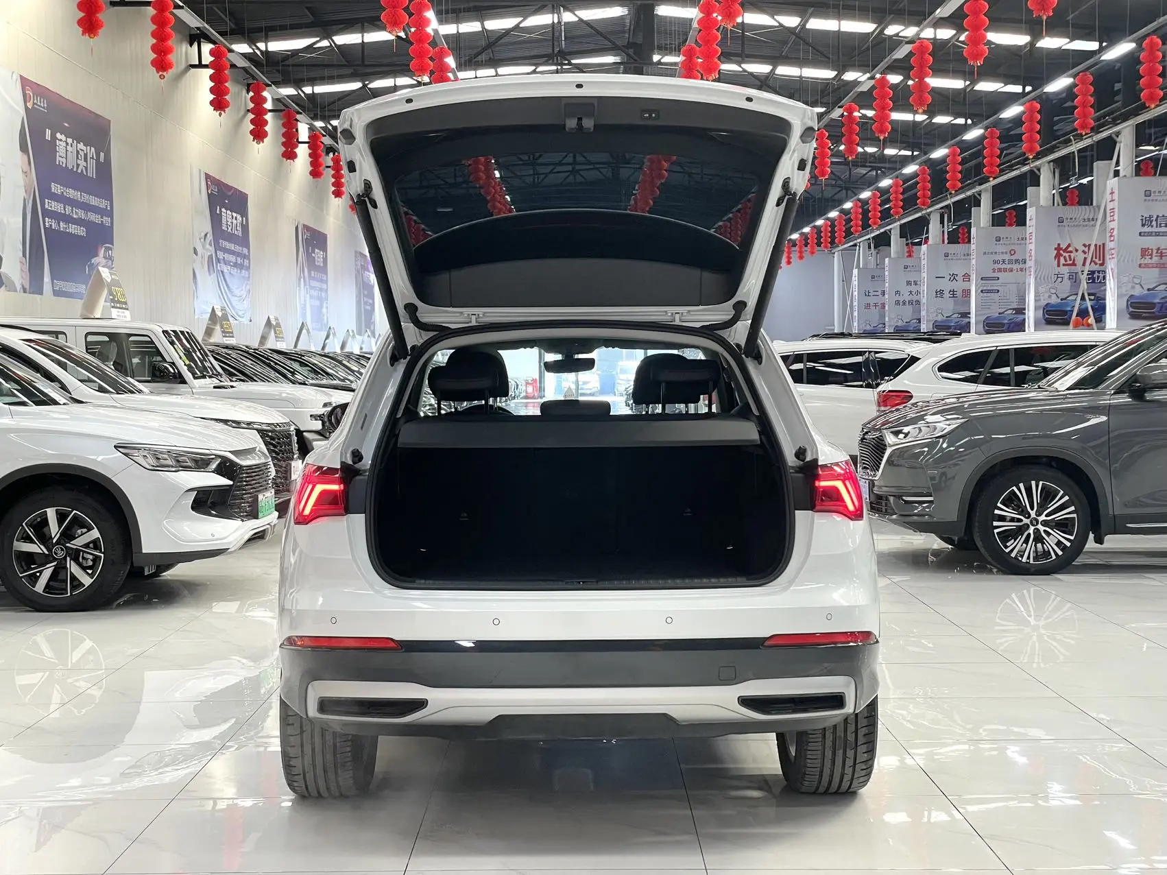 used-audi-q3-2021-17