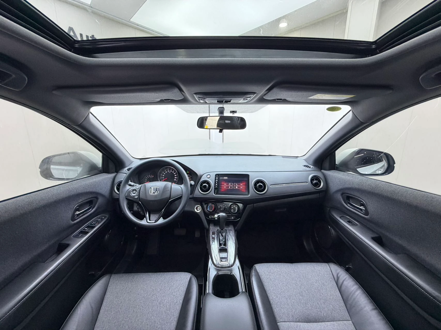 honda-xr-v-2022-1.5l-cvy-black-style