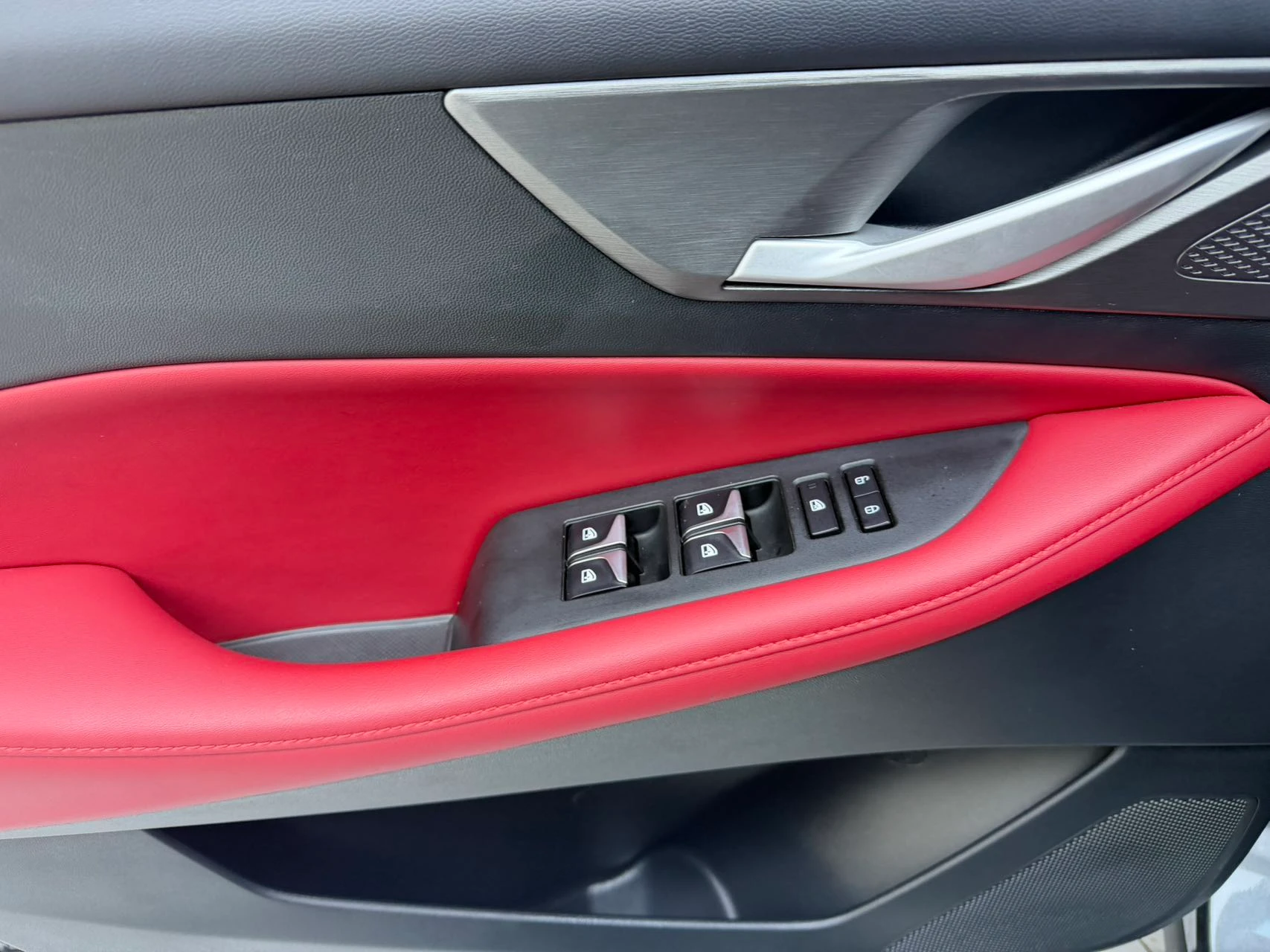 changan-cs35-plus-2022blue‑whale-ne-1.4t-dct-premium-edition-china‑VI-emission-standard