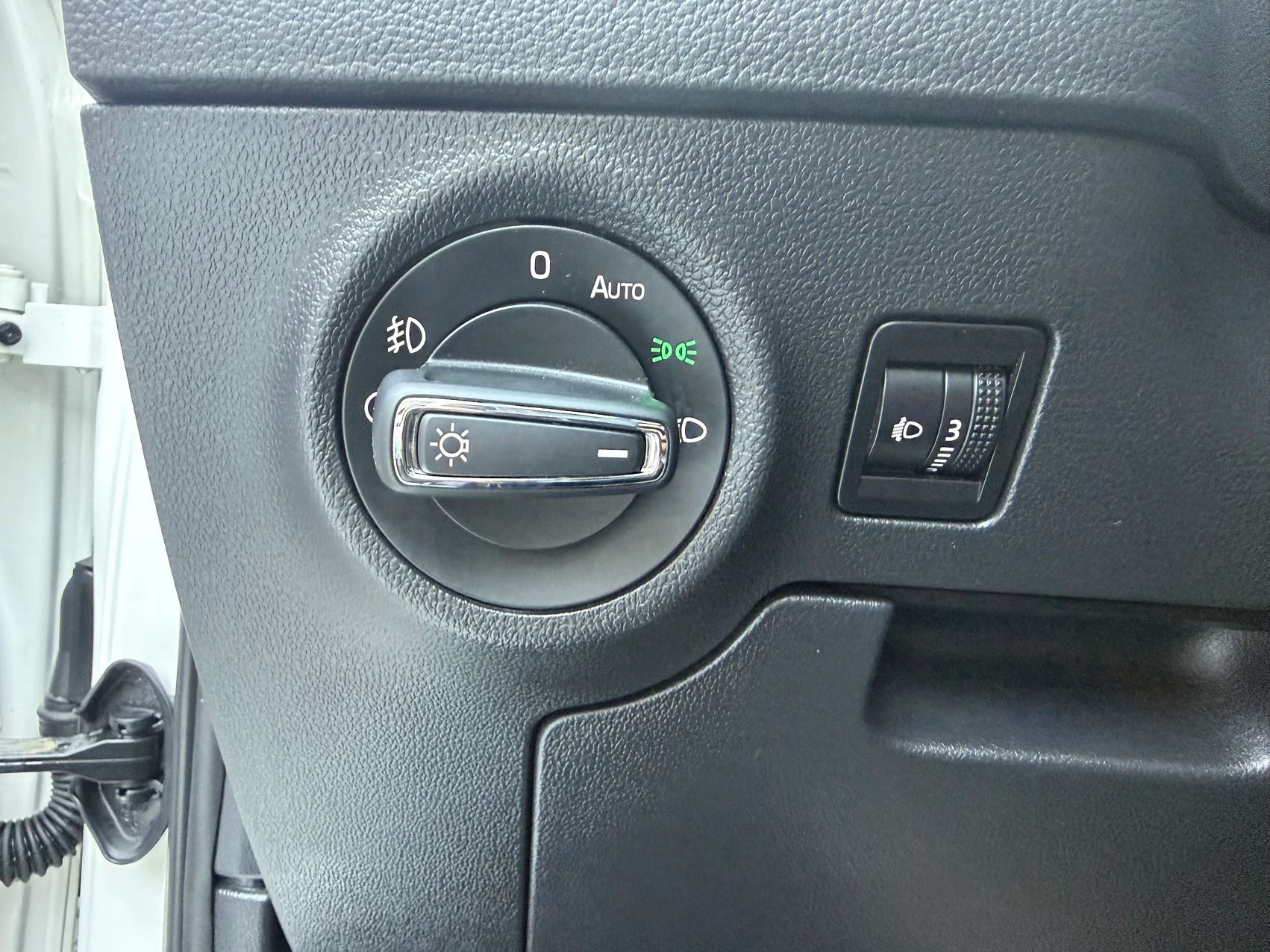 2022-skoda-karoq-tsi280-exclusive-version-2