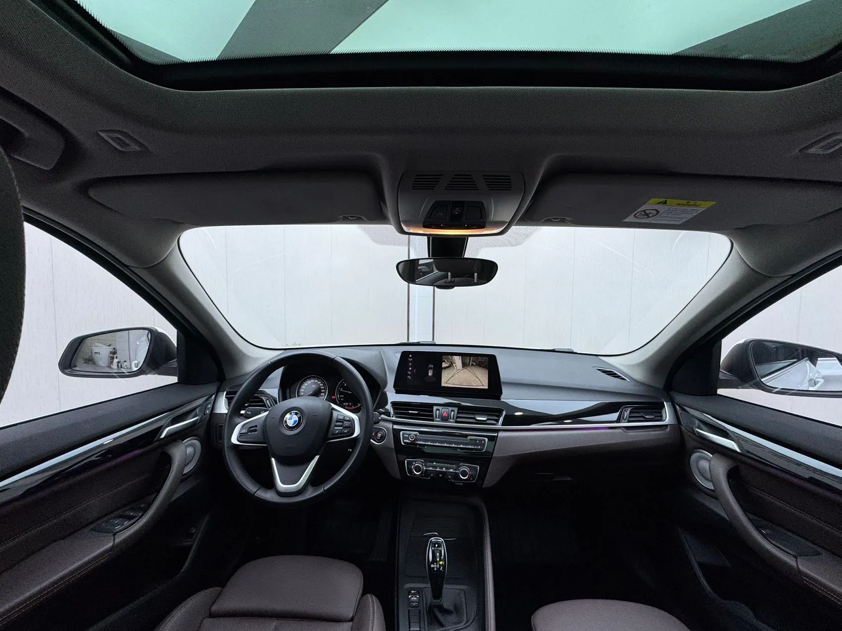 2021-BMW-X1-sDrive20Li-Fashion-Edition