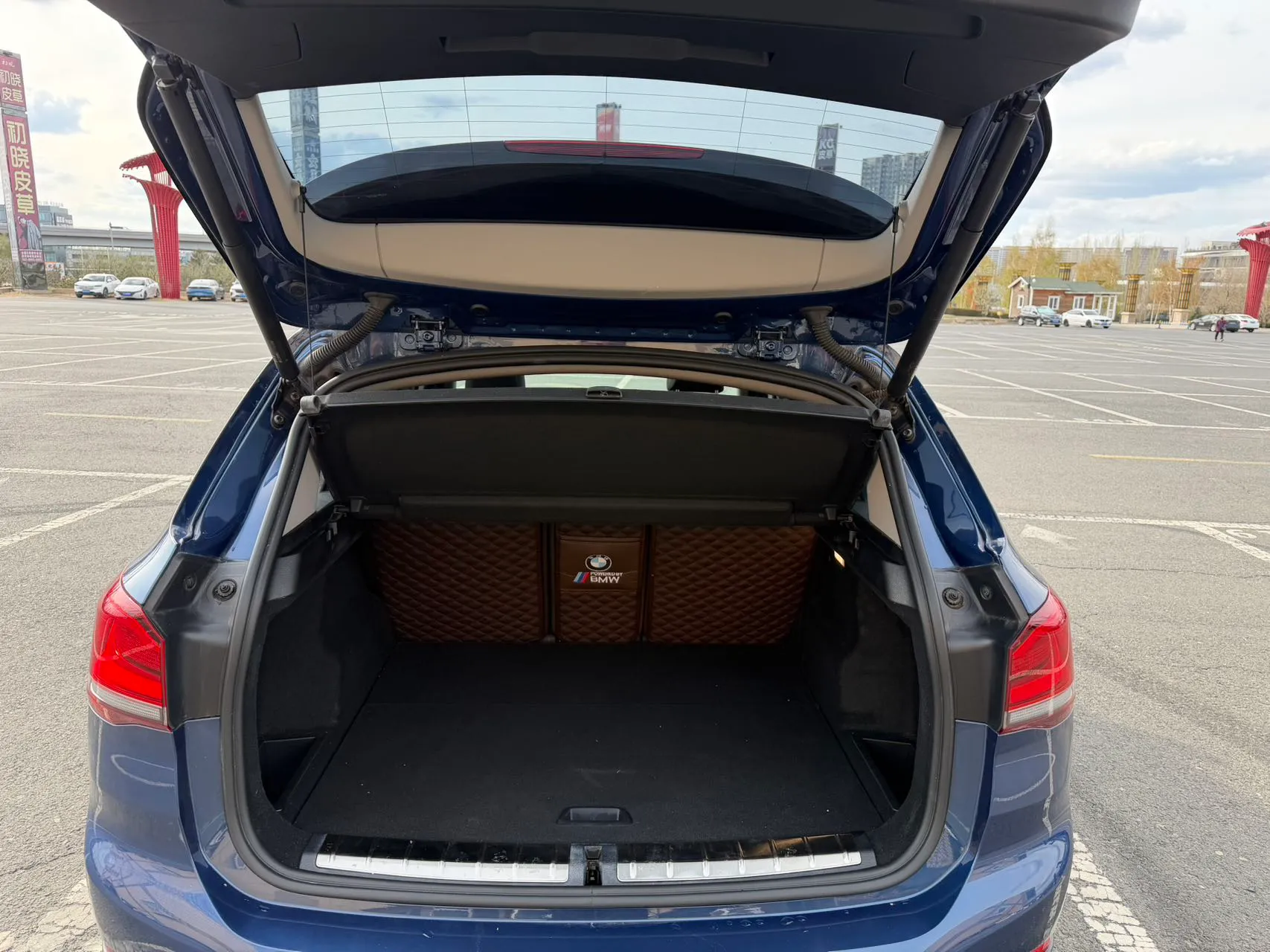 2021-BMW-X1 sDrive20Li-Fashion-Edition