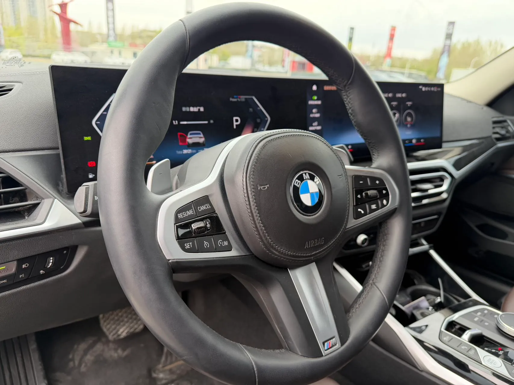 2023-BMW-3-Series 320Li-M-Sport-Package